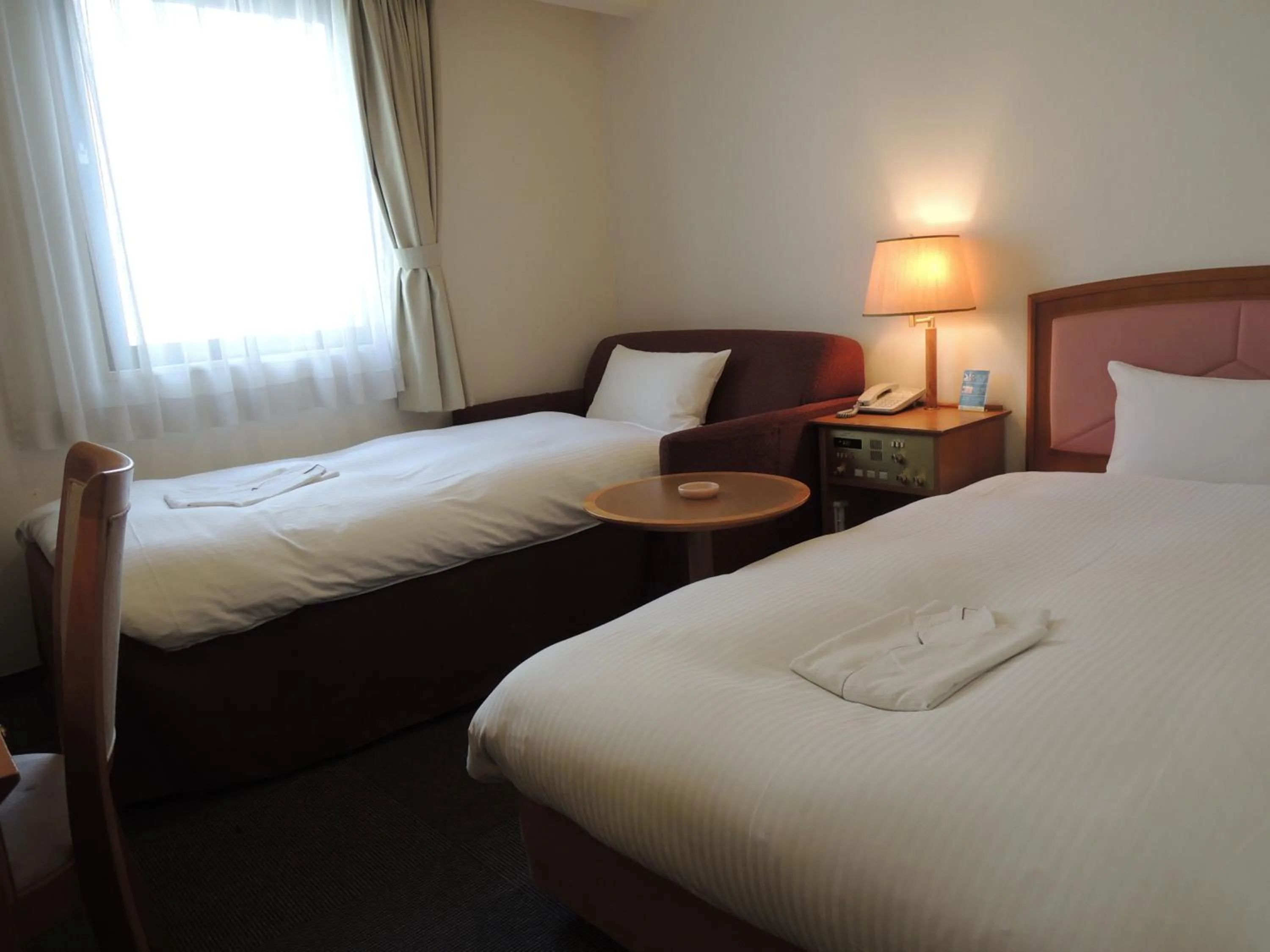 Photo of the whole room, Bed in Hotel Green Selec