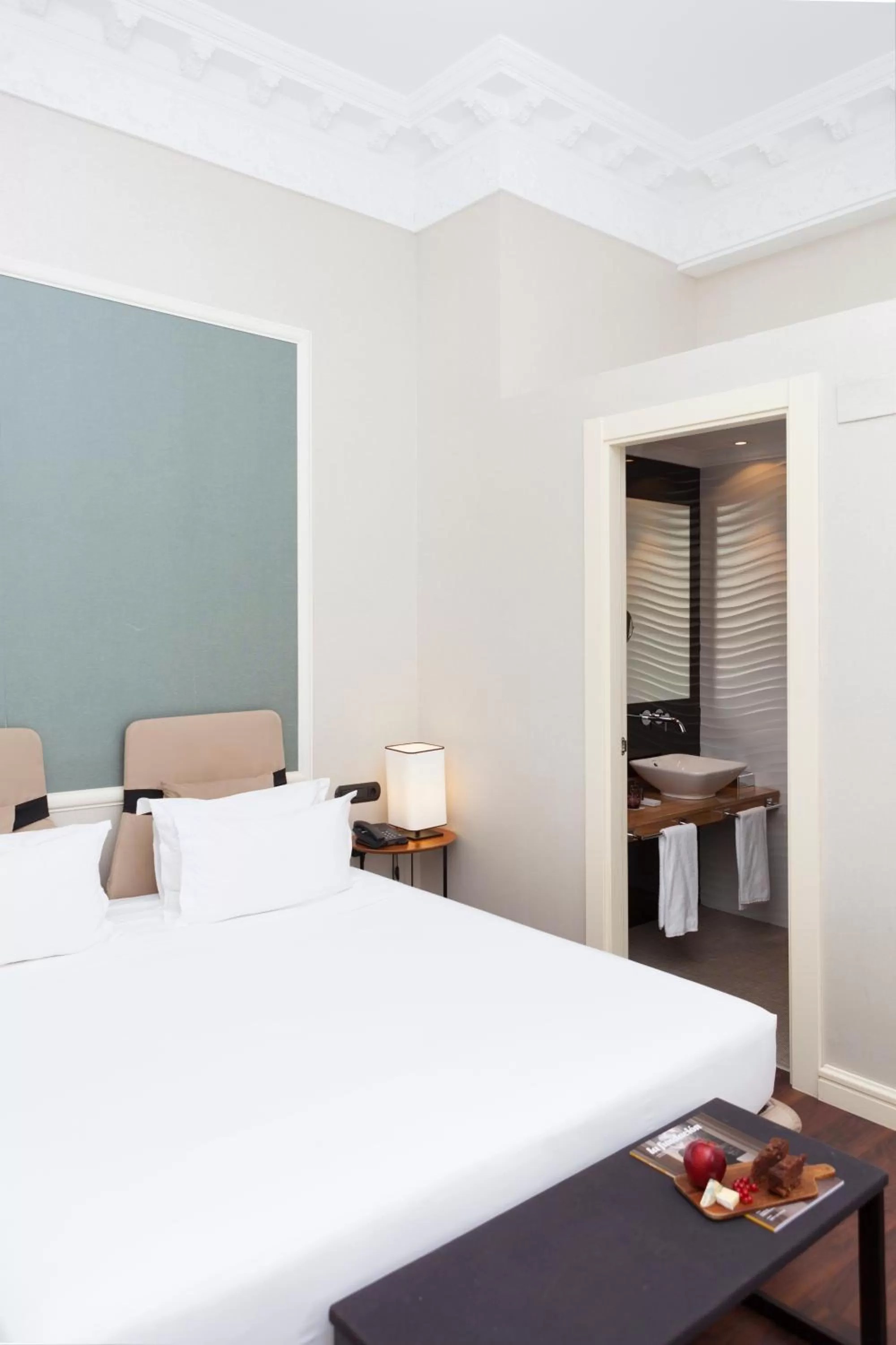 Bedroom, Bed in Hotel Sardinero Madrid