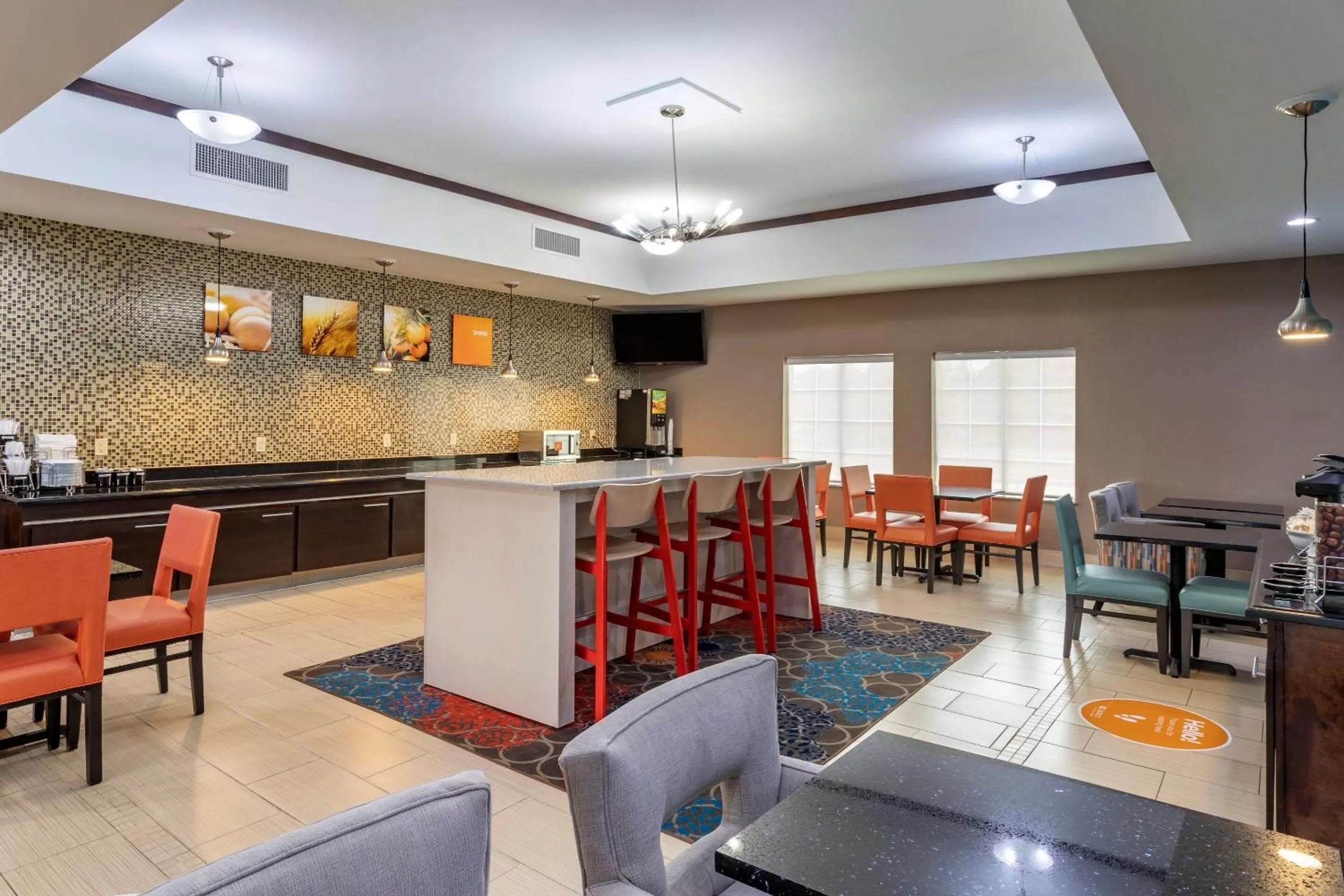 Restaurant/places to eat in Comfort Inn & Suites Cleveland TX