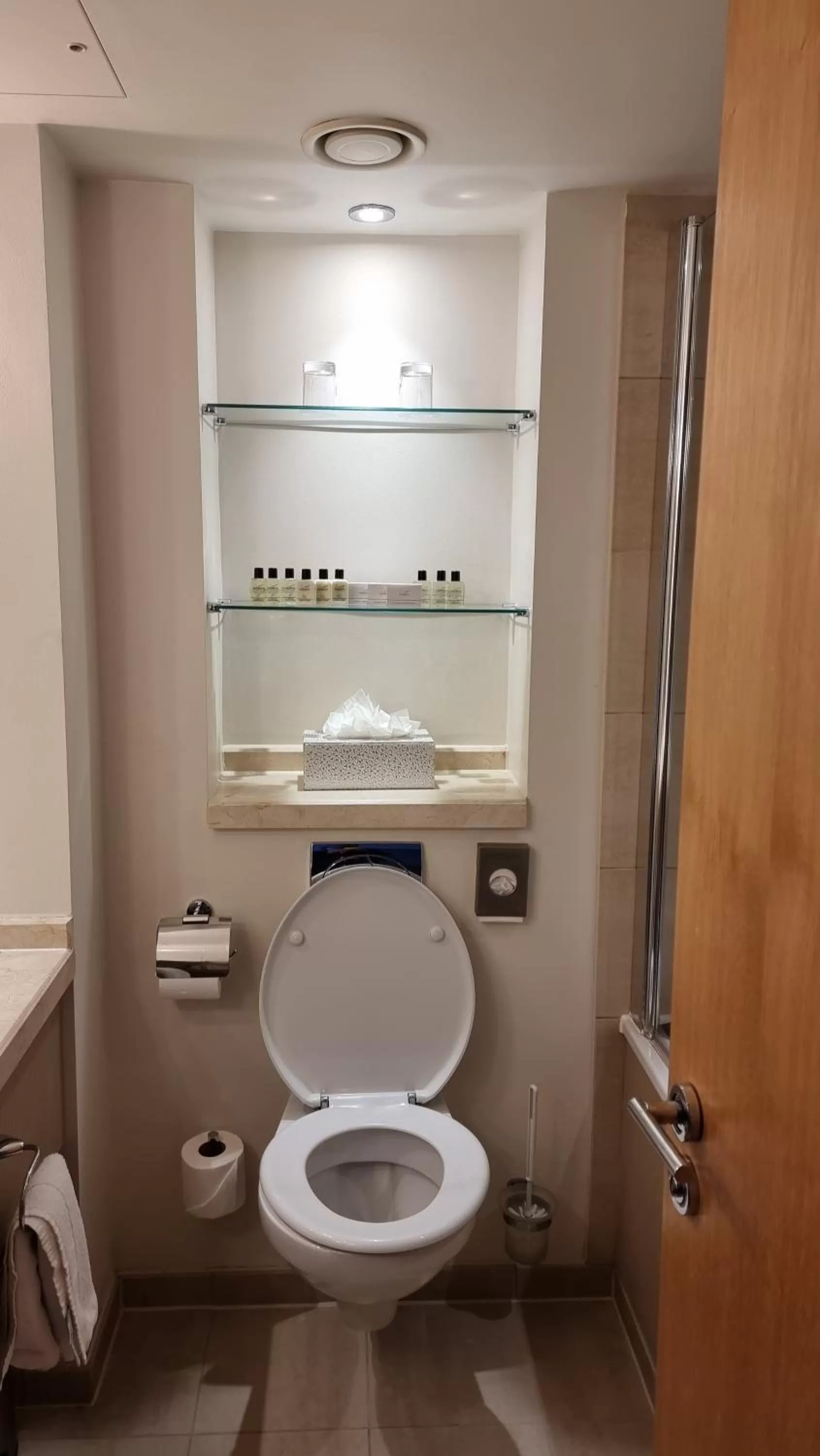 Bathroom in The Park City Grand Plaza Kensington Hotel