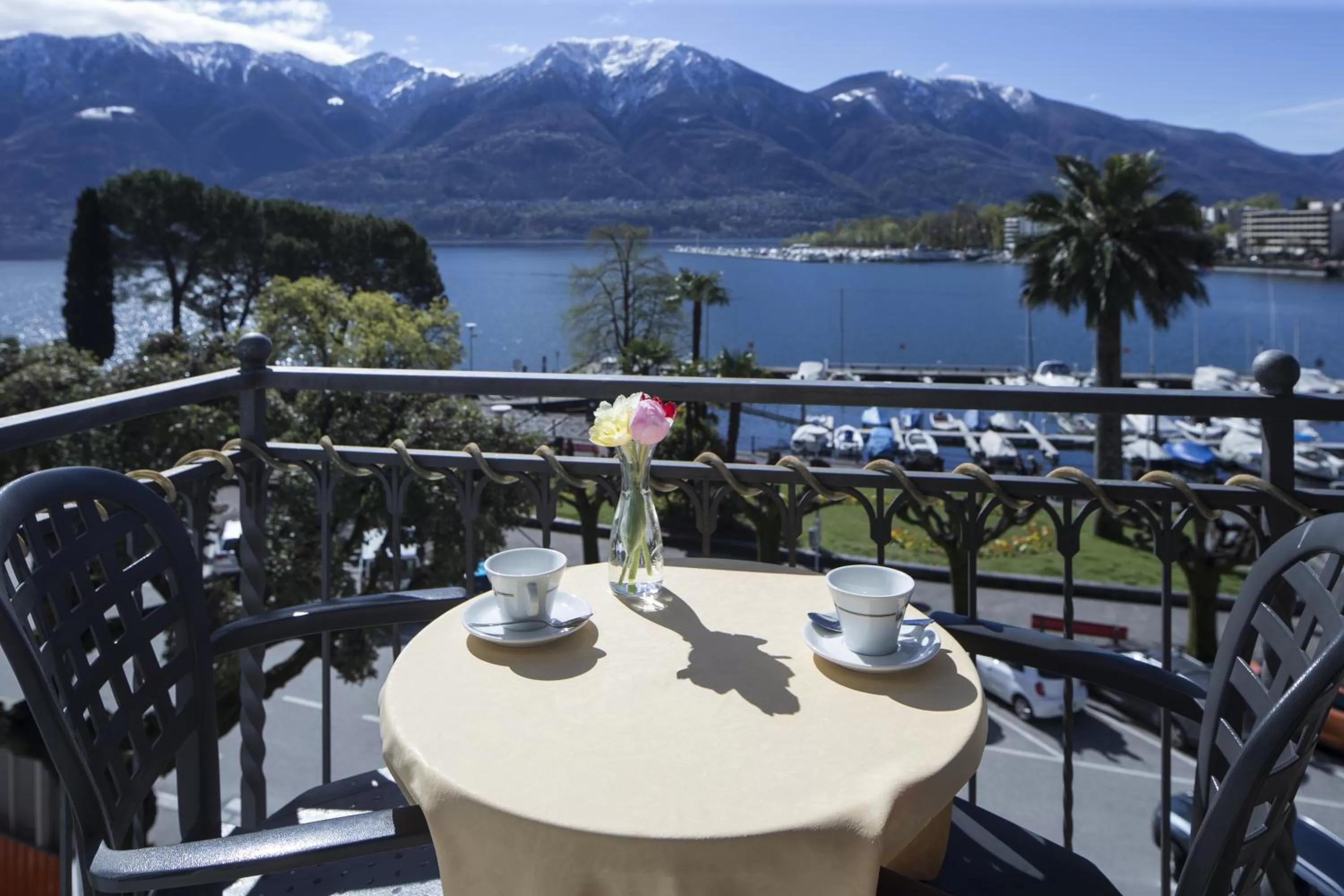 Restaurant/places to eat in Al Pozz Boutique Resort