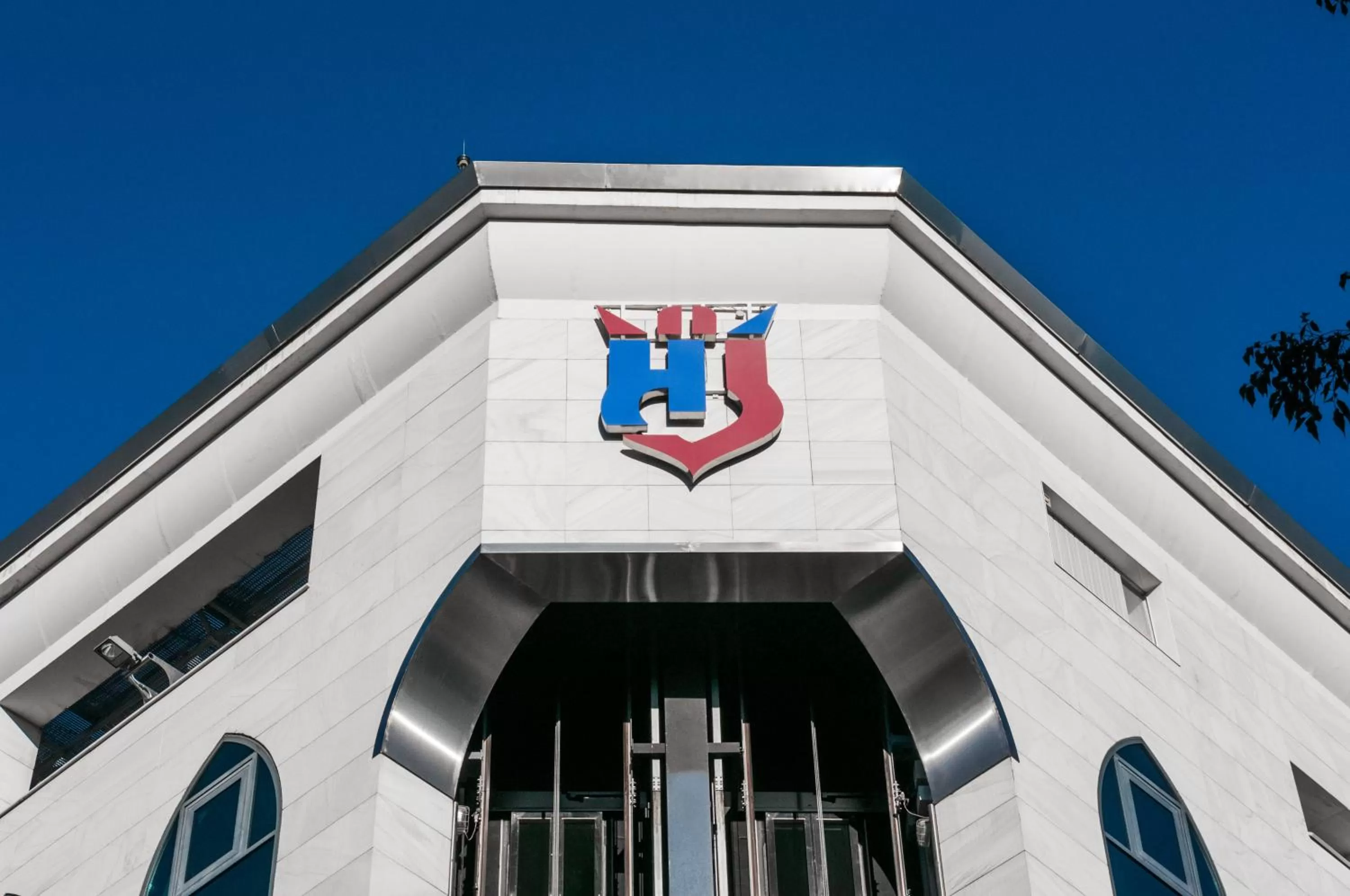 Property building in Hotel Julia