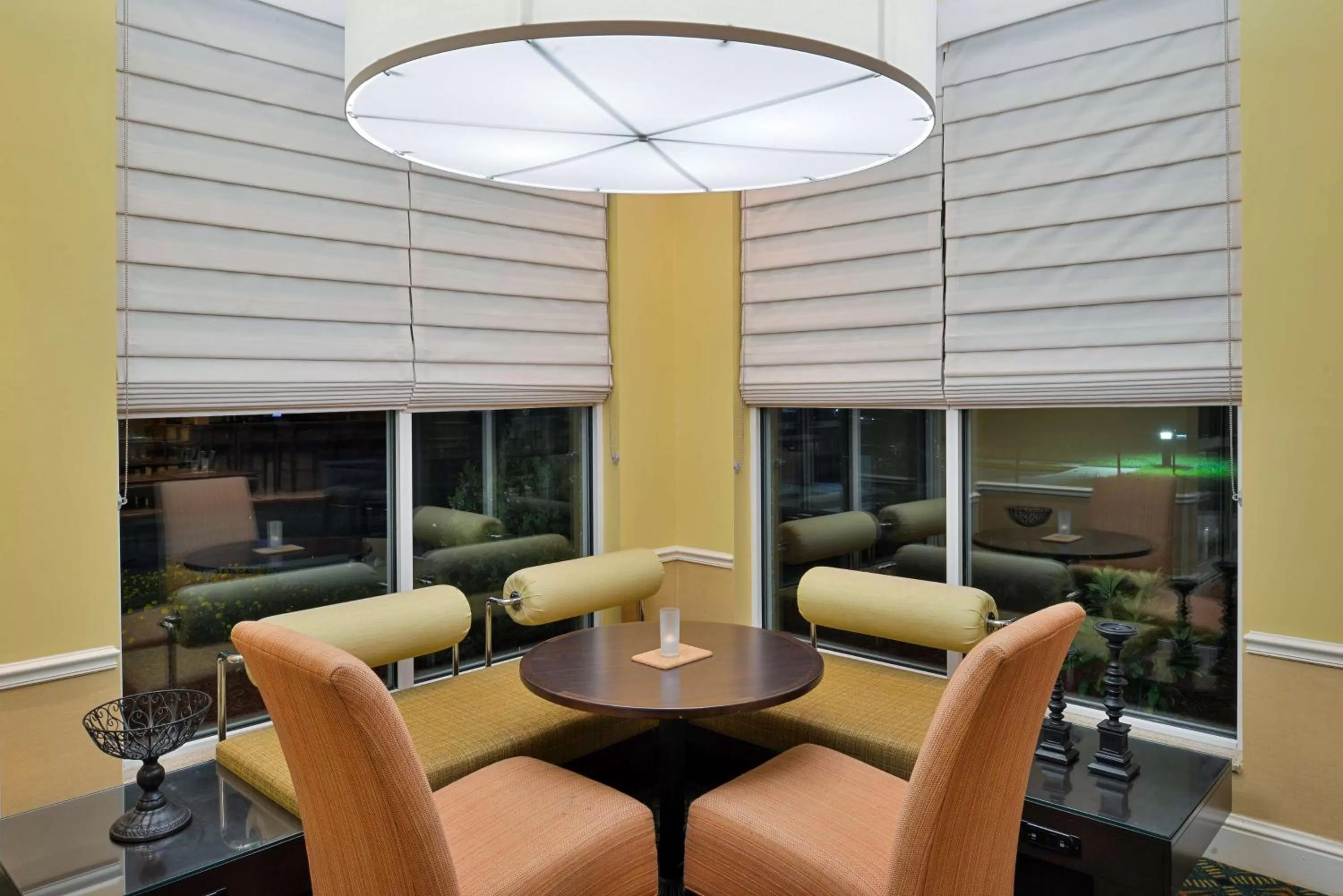 Restaurant/places to eat in Hilton Garden Inn Columbia