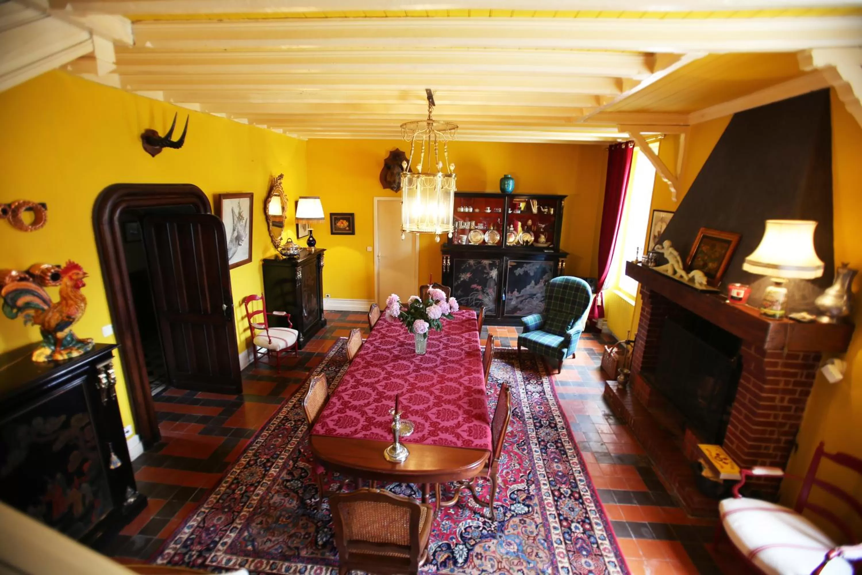 Restaurant/places to eat in Chambres d'Hôtes Le Mas