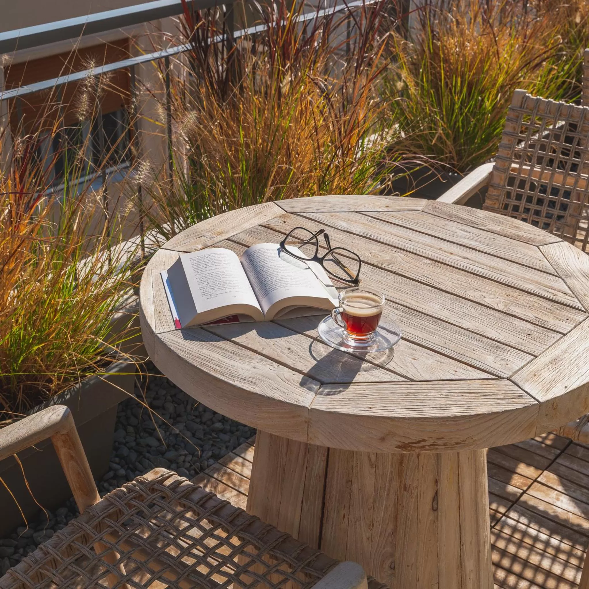 Balcony/Terrace in LOFUS Bio-Suites