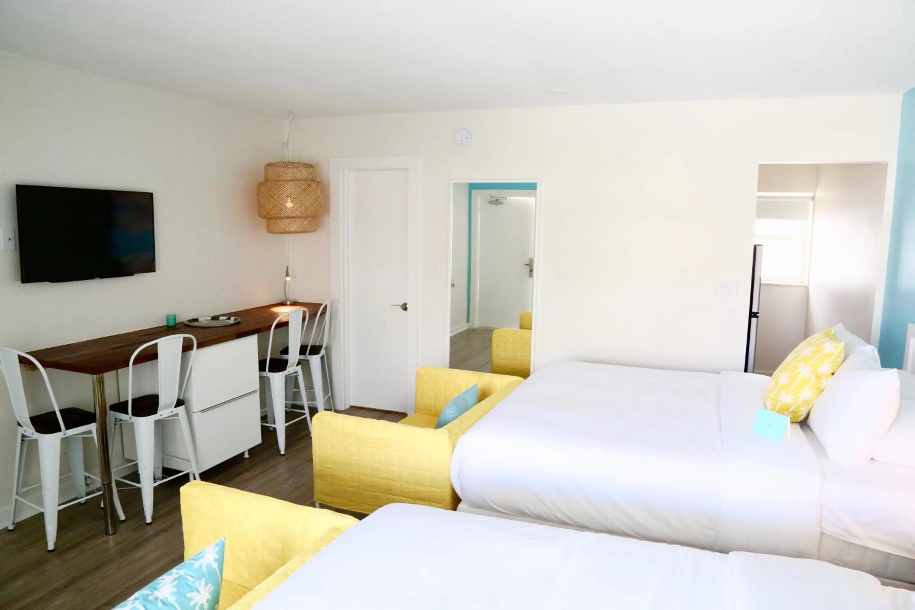 Photo of the whole room in Fortuna