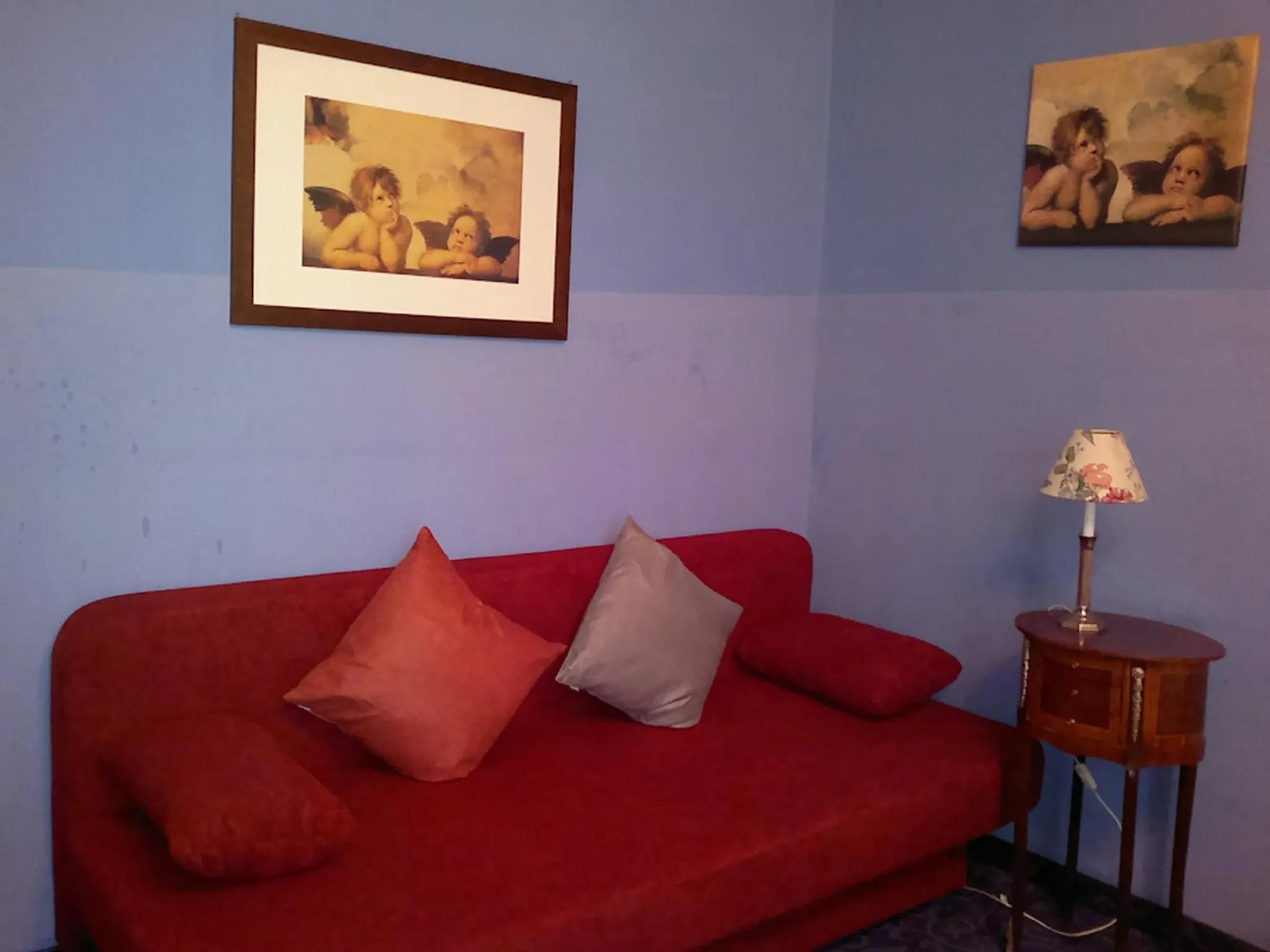 Photo of the whole room in Hotel Galleria