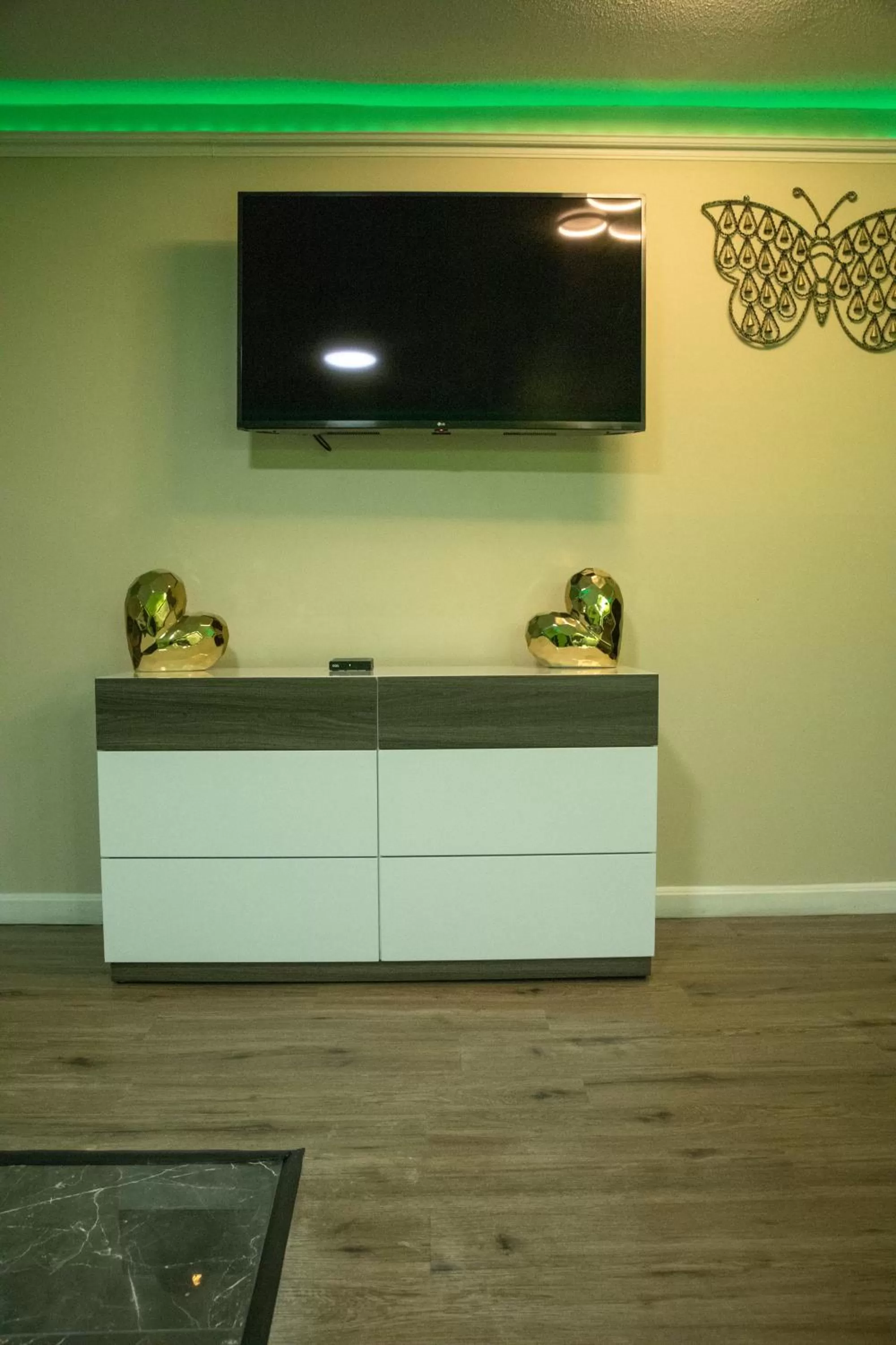 TV and multimedia in Classic Motor Lodge Providence - West Greenwich