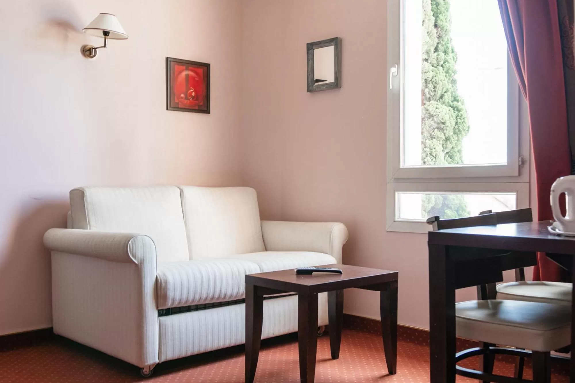 Bedroom in Le Mas De Gaujac