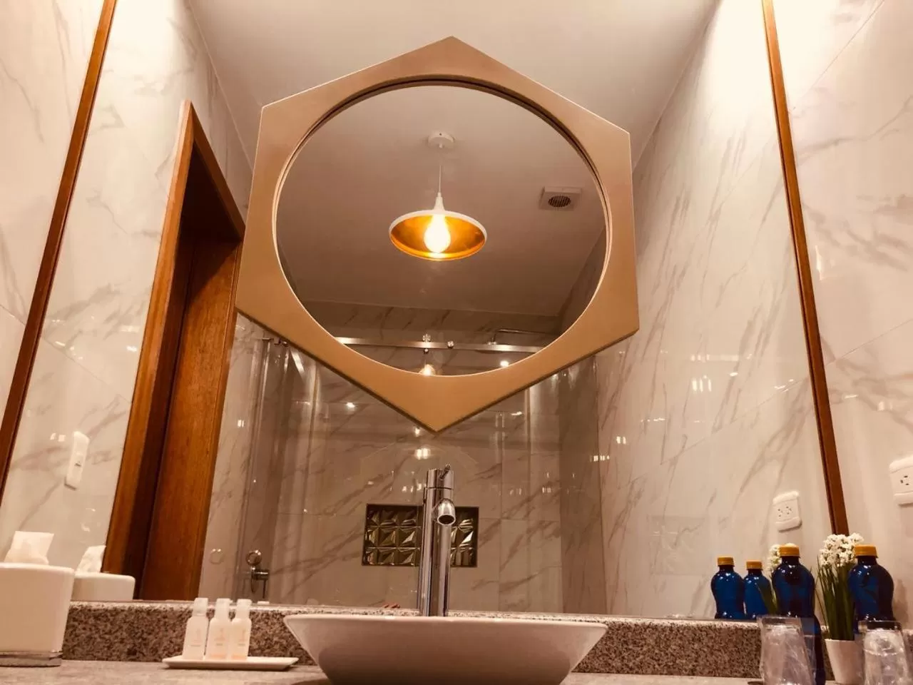 Bathroom in Adamas House Hotel Boutique