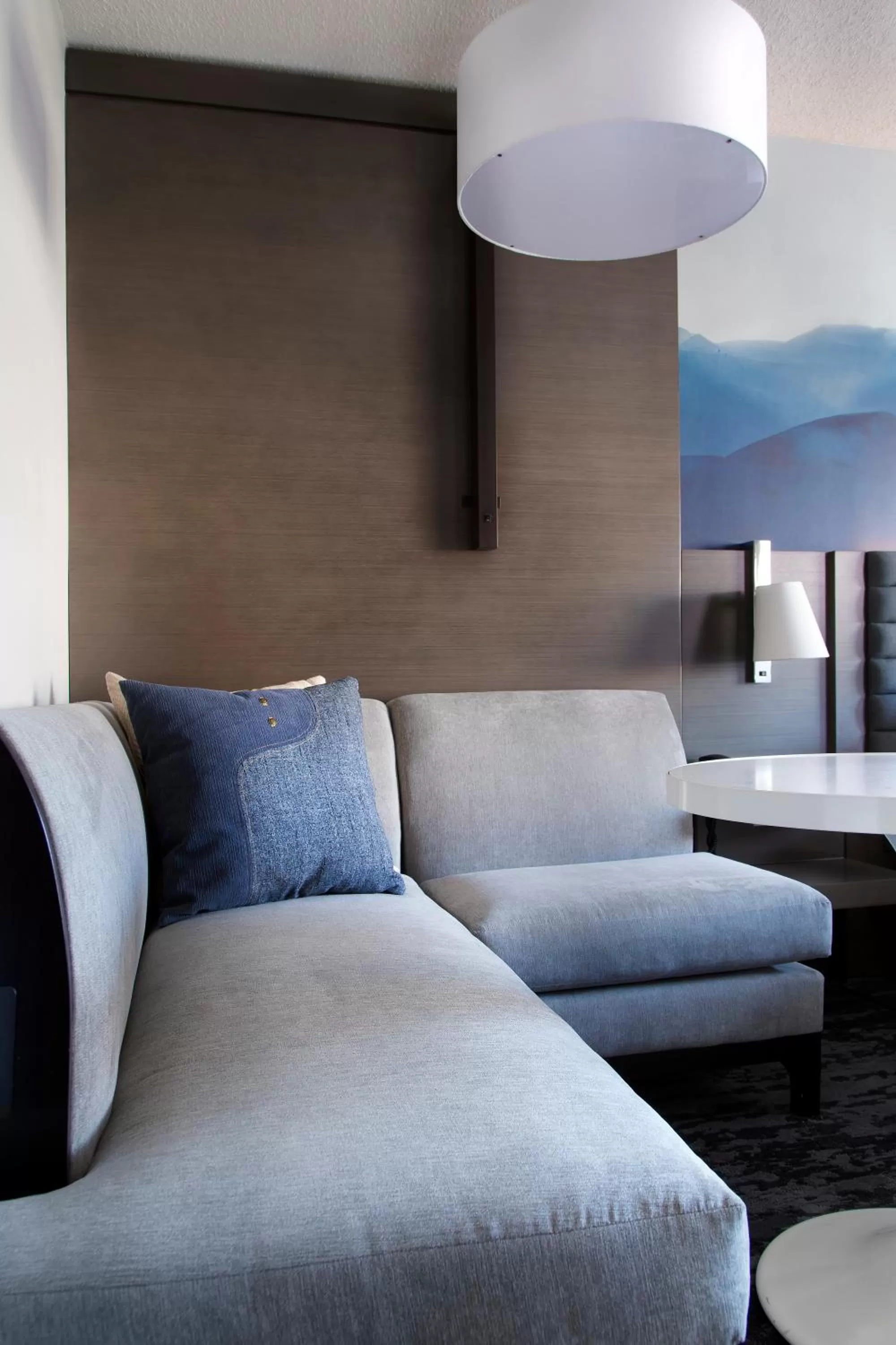 Seating area in Franklin Marriott Cool Springs