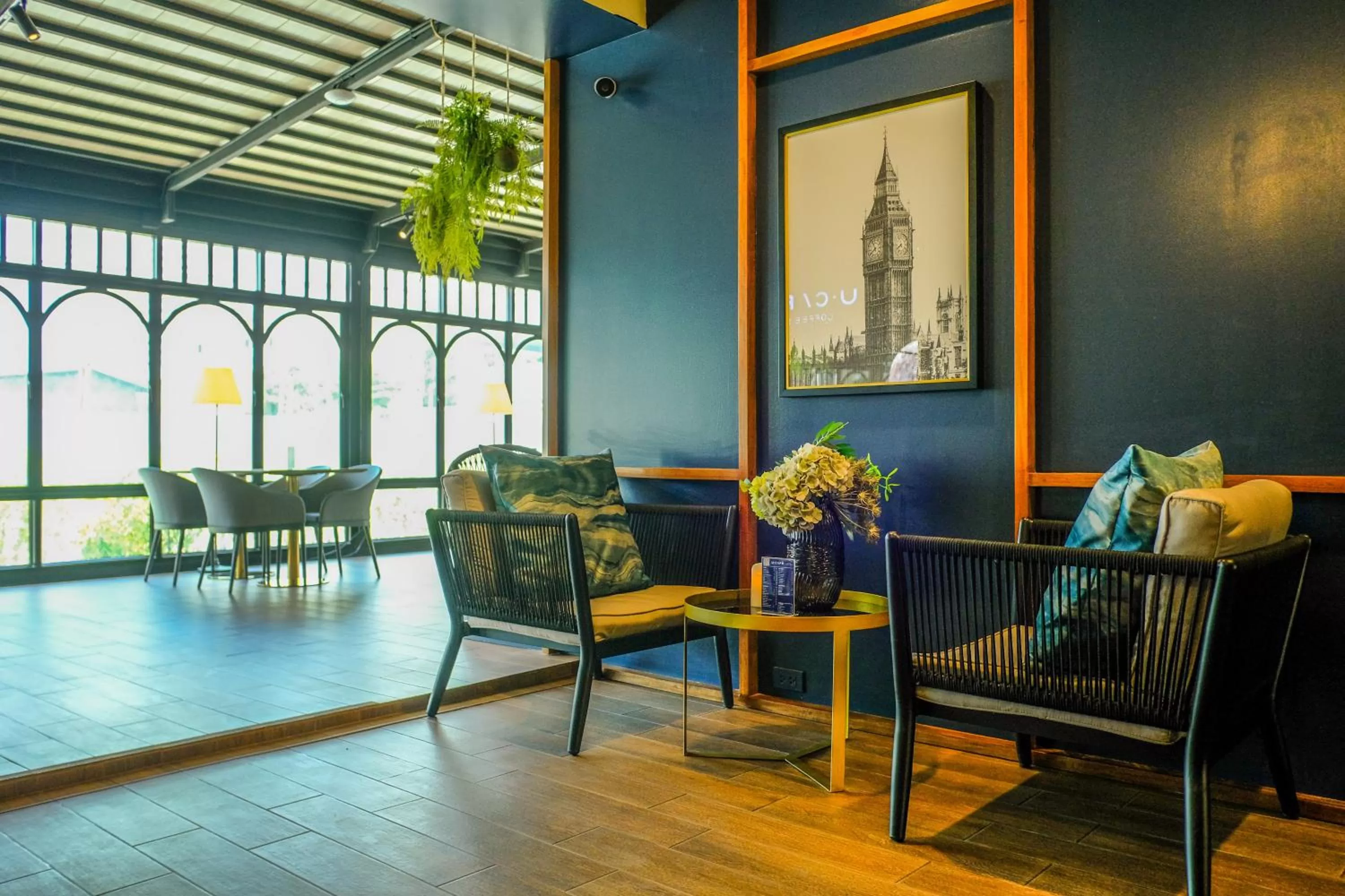 Seating area in U Sabai Hotel Bangkok