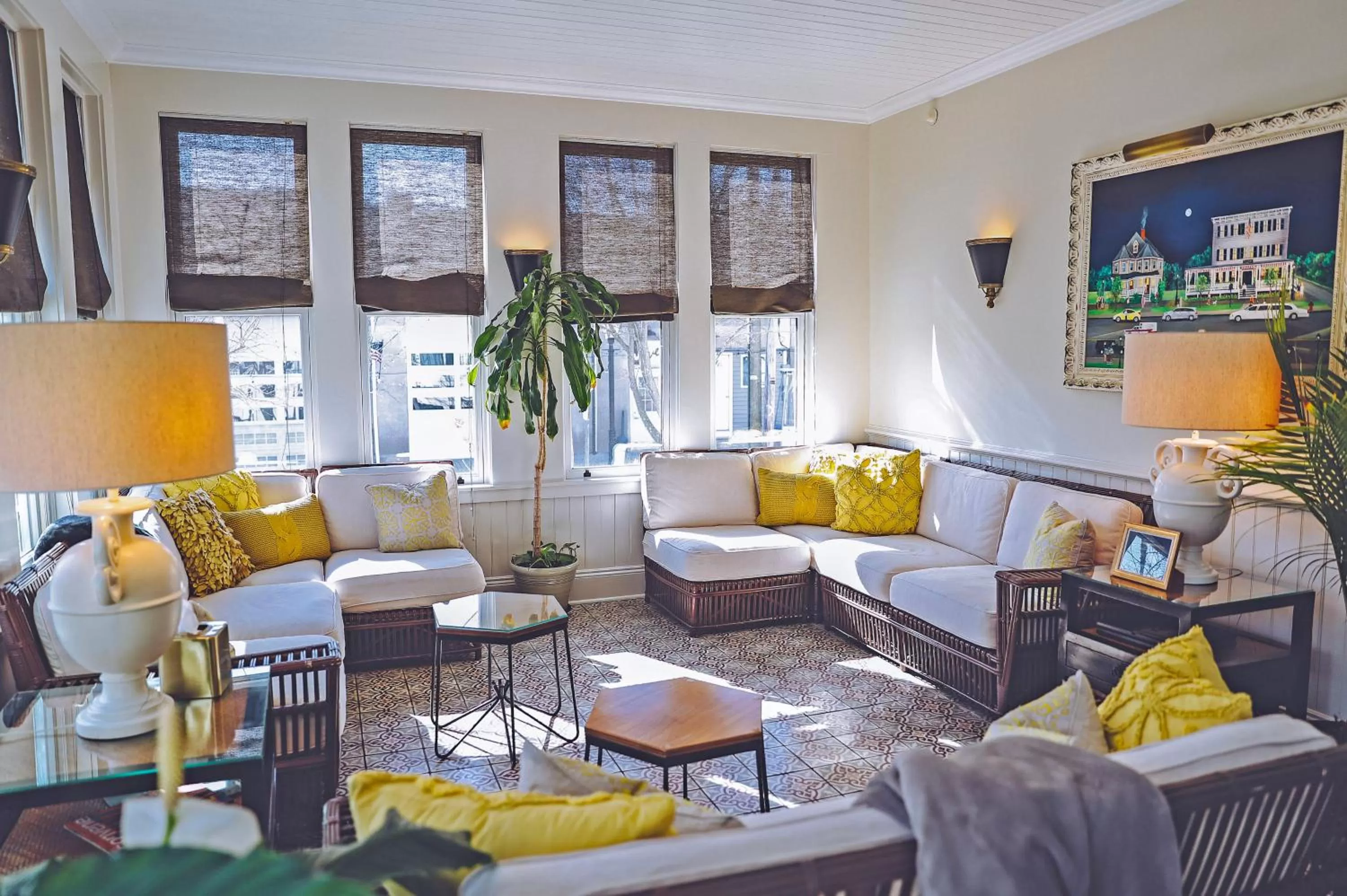 Communal lounge/ TV room in Hotel Fauchere