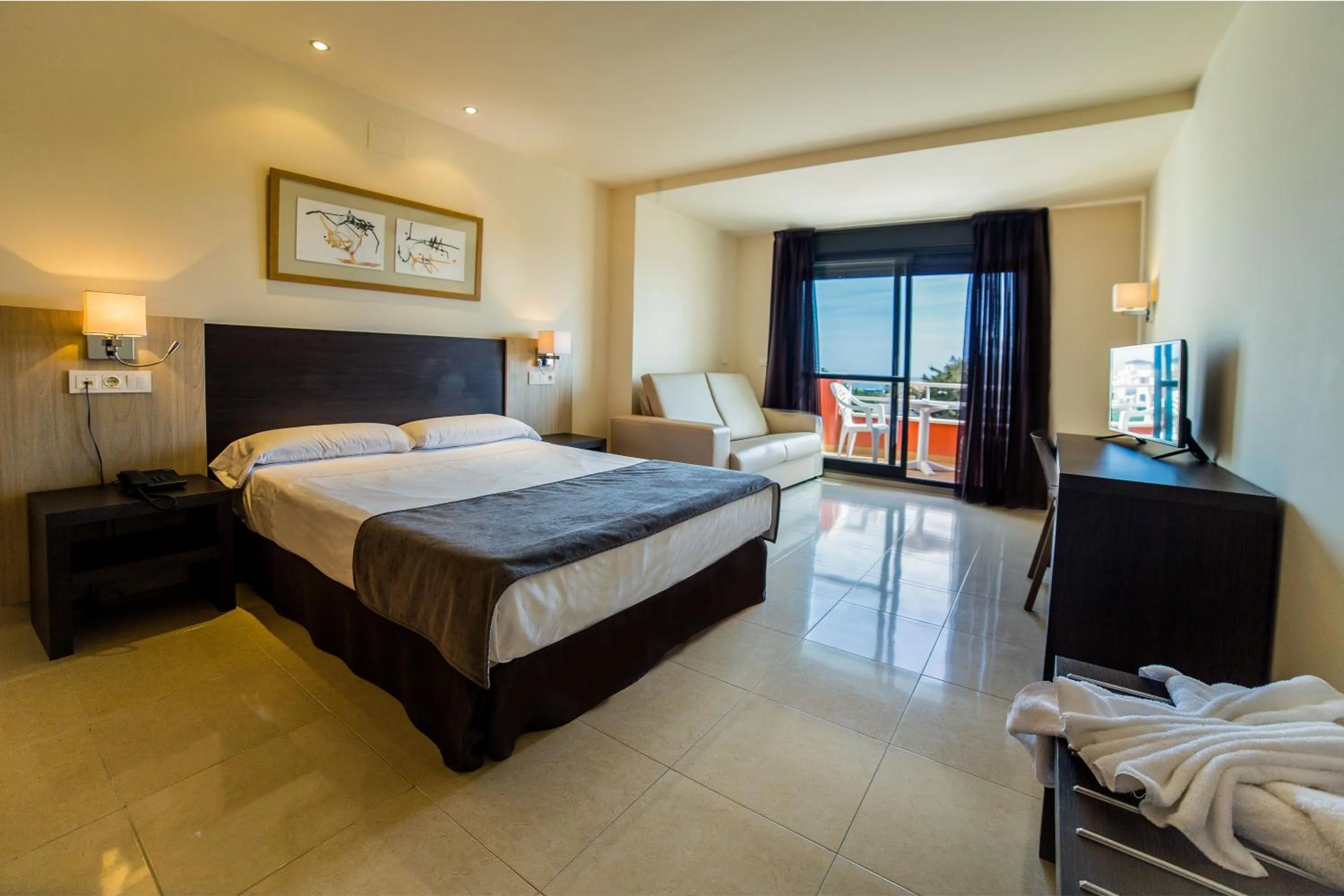 Photo of the whole room in Hotel Adaria Vera