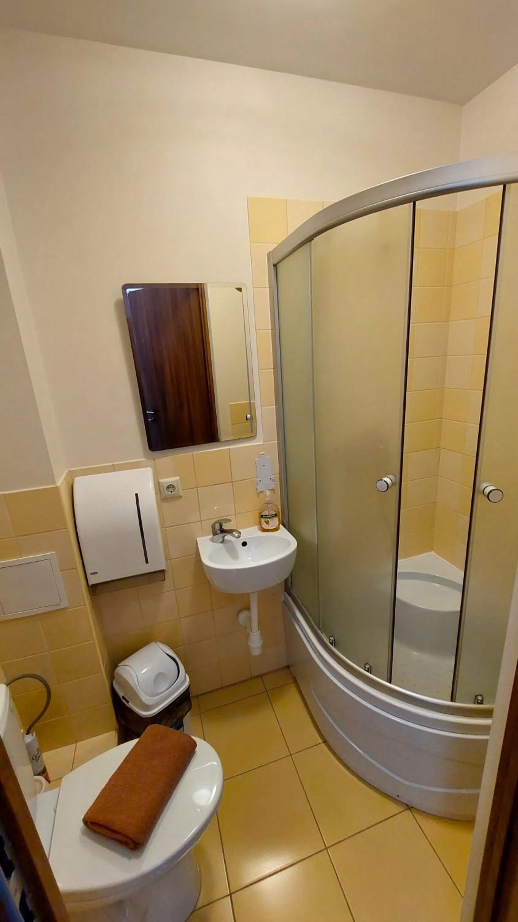 Shower in Happy Hotel