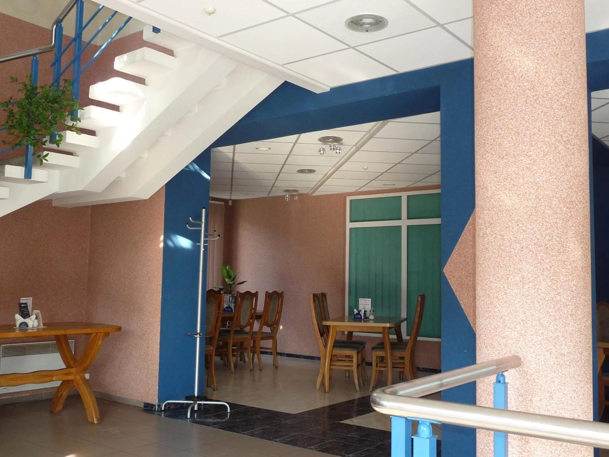 Restaurant/places to eat, Fitness Center/Facilities in Skaistažiedė