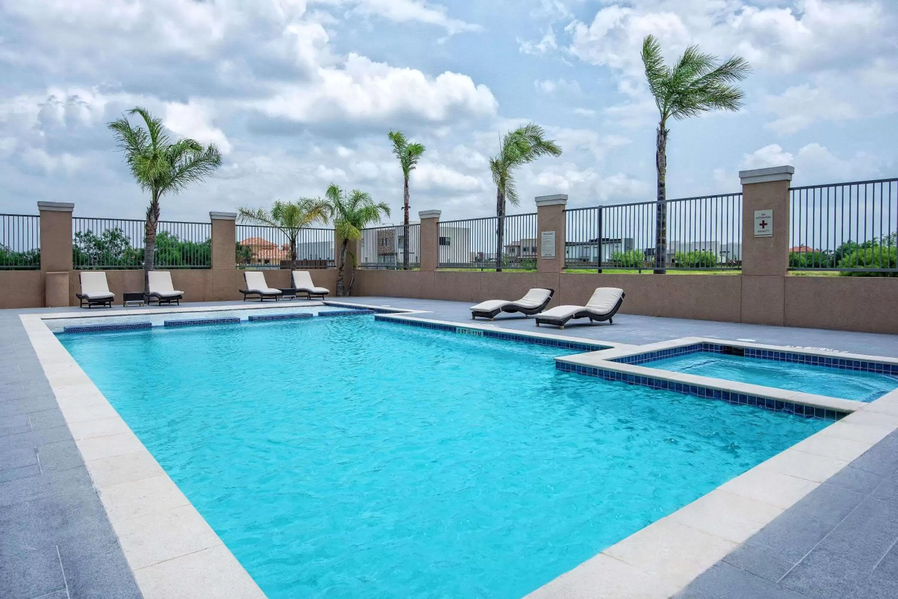 Hot Tub in Hawthorn Extended Stay by Wyndham McAllen