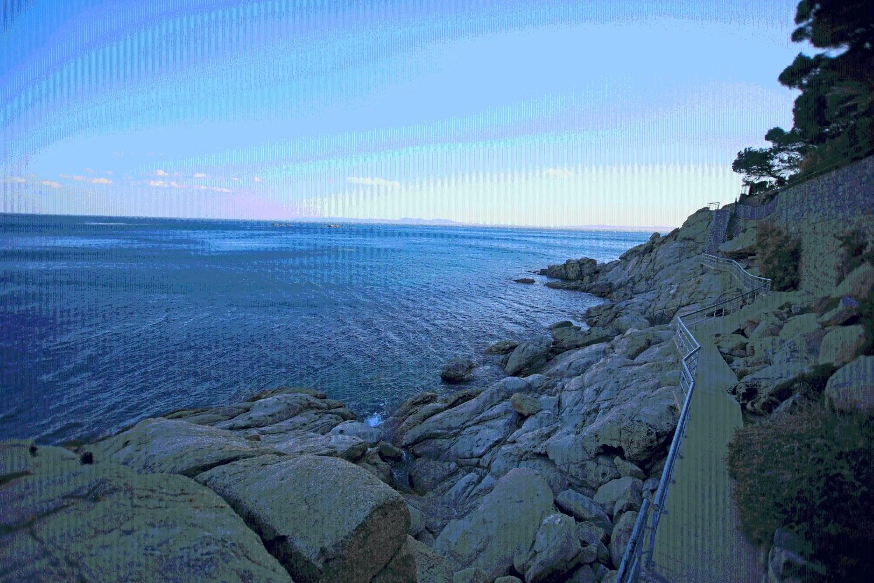 Fishing in Canyelles Platja