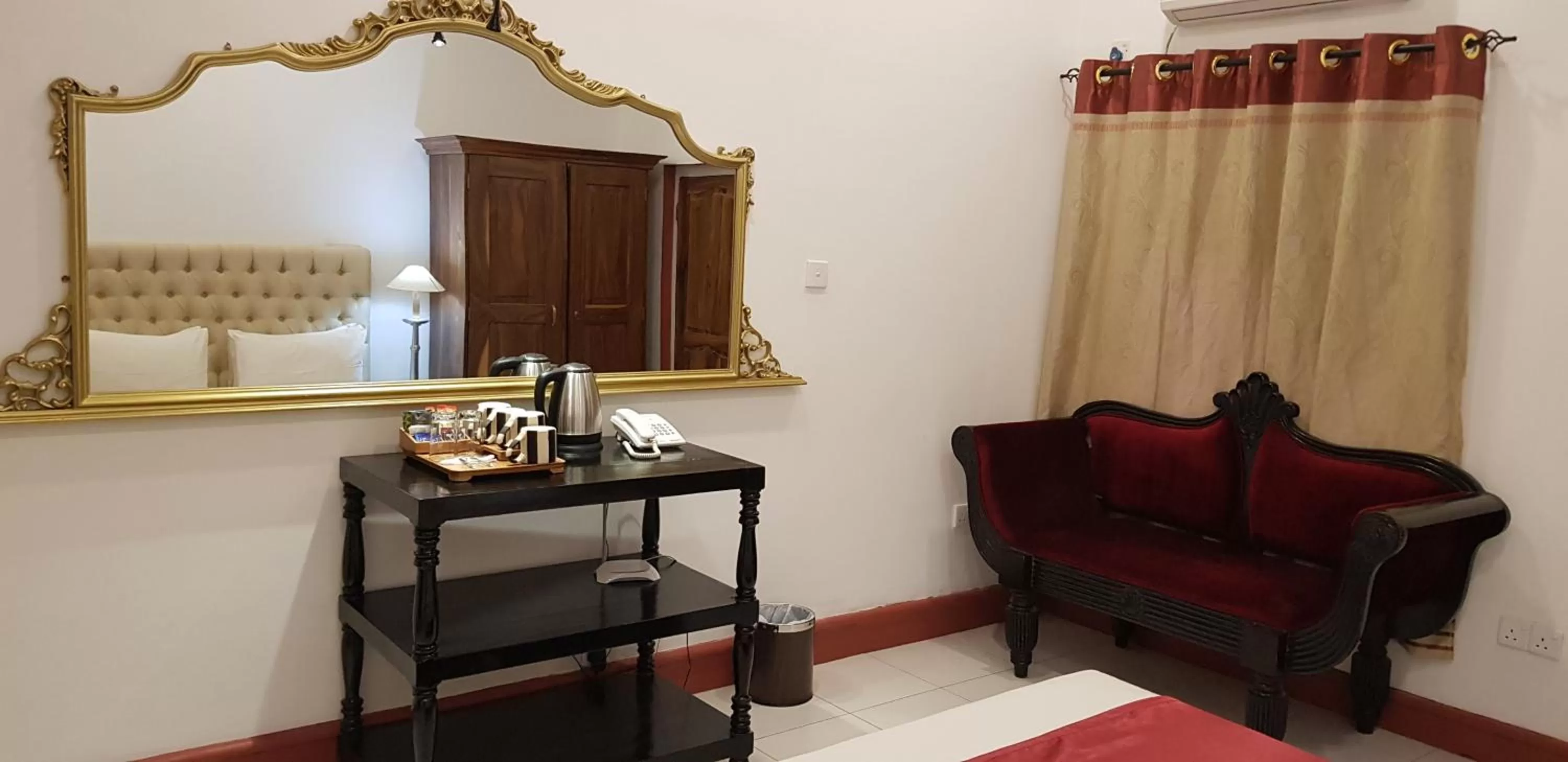 Living room in Ella Planters Bungalow