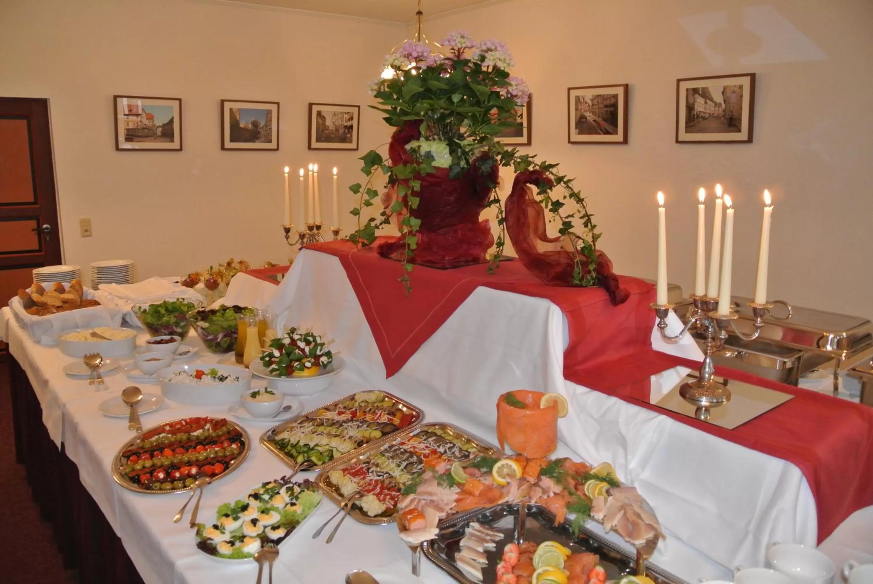 Food and drinks in Grünes Tor