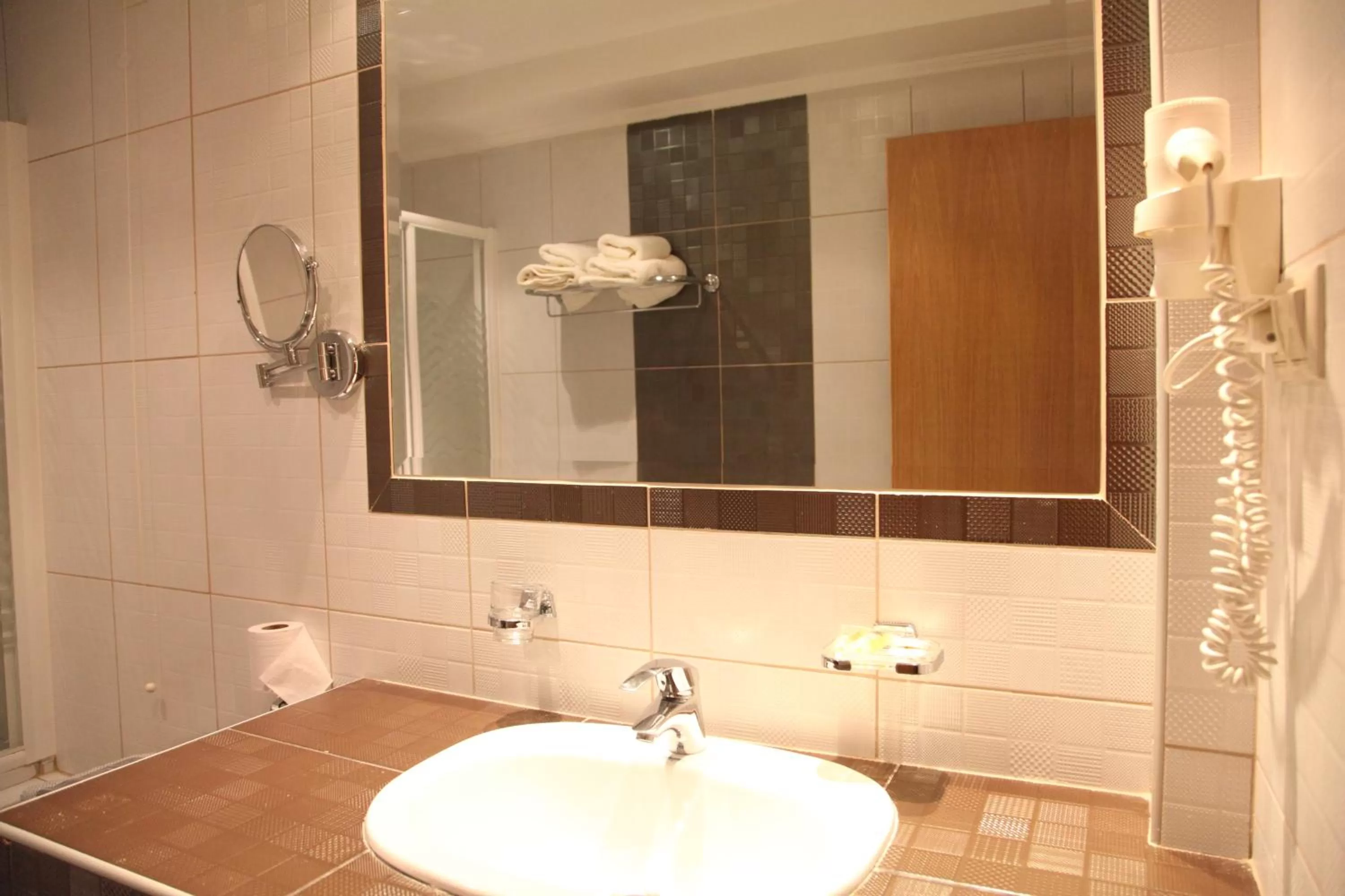 Bathroom in Pantelidis Hotel & Spa