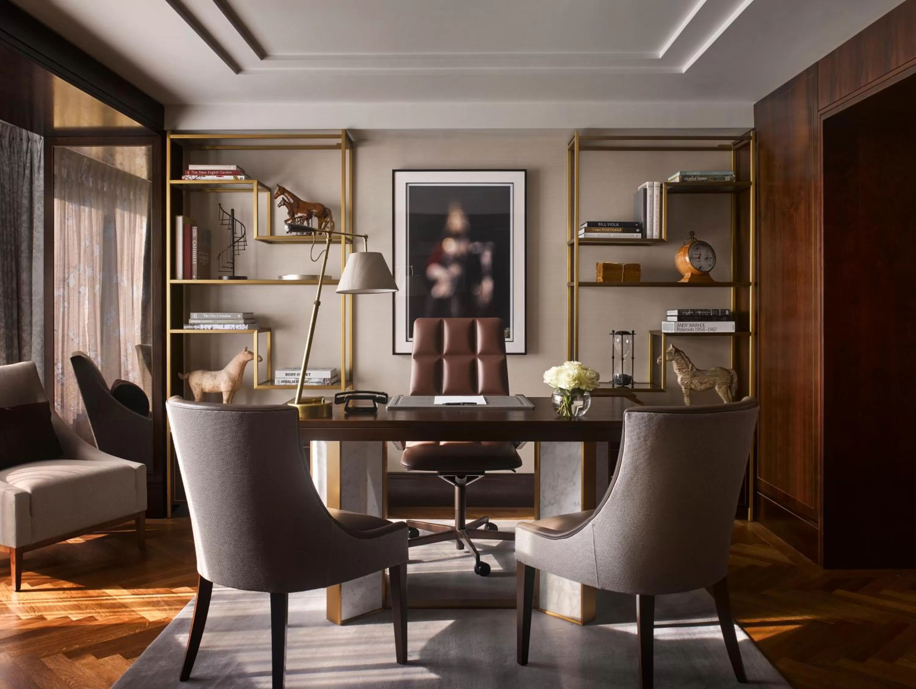 Photo of the whole room in InterContinental London Park Lane by IHG