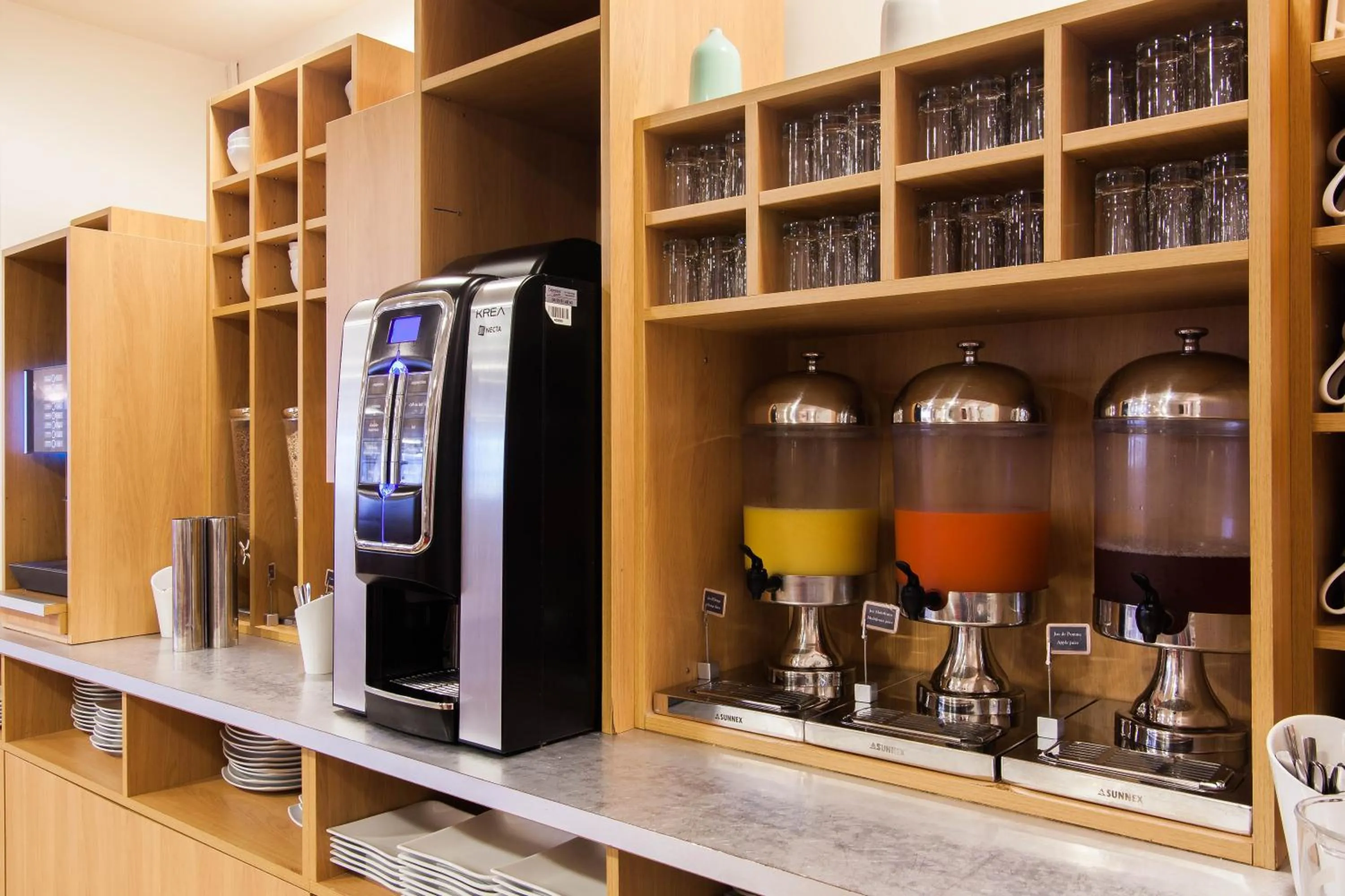 Breakfast in Hôtel Montaigne & Spa - Cannes Centre