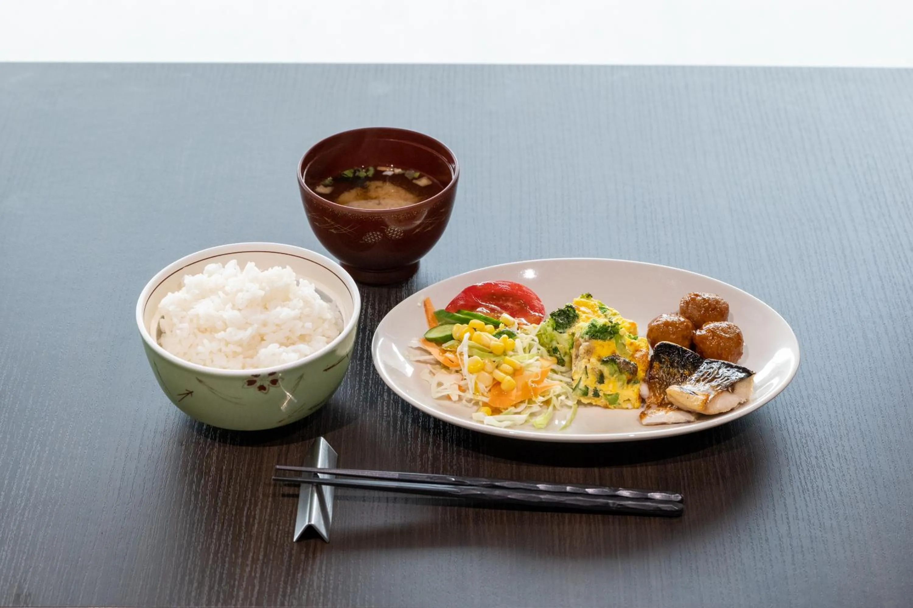 Restaurant/places to eat in Hotel Sun