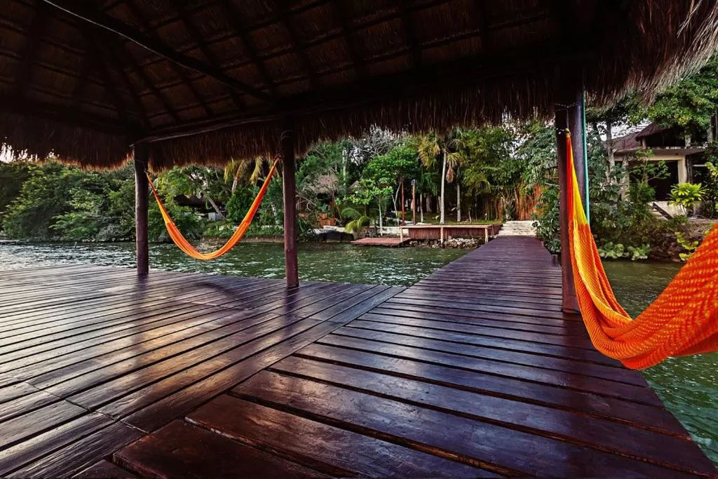 Lake view in Mi Kasa Tu Kasa Bacalar