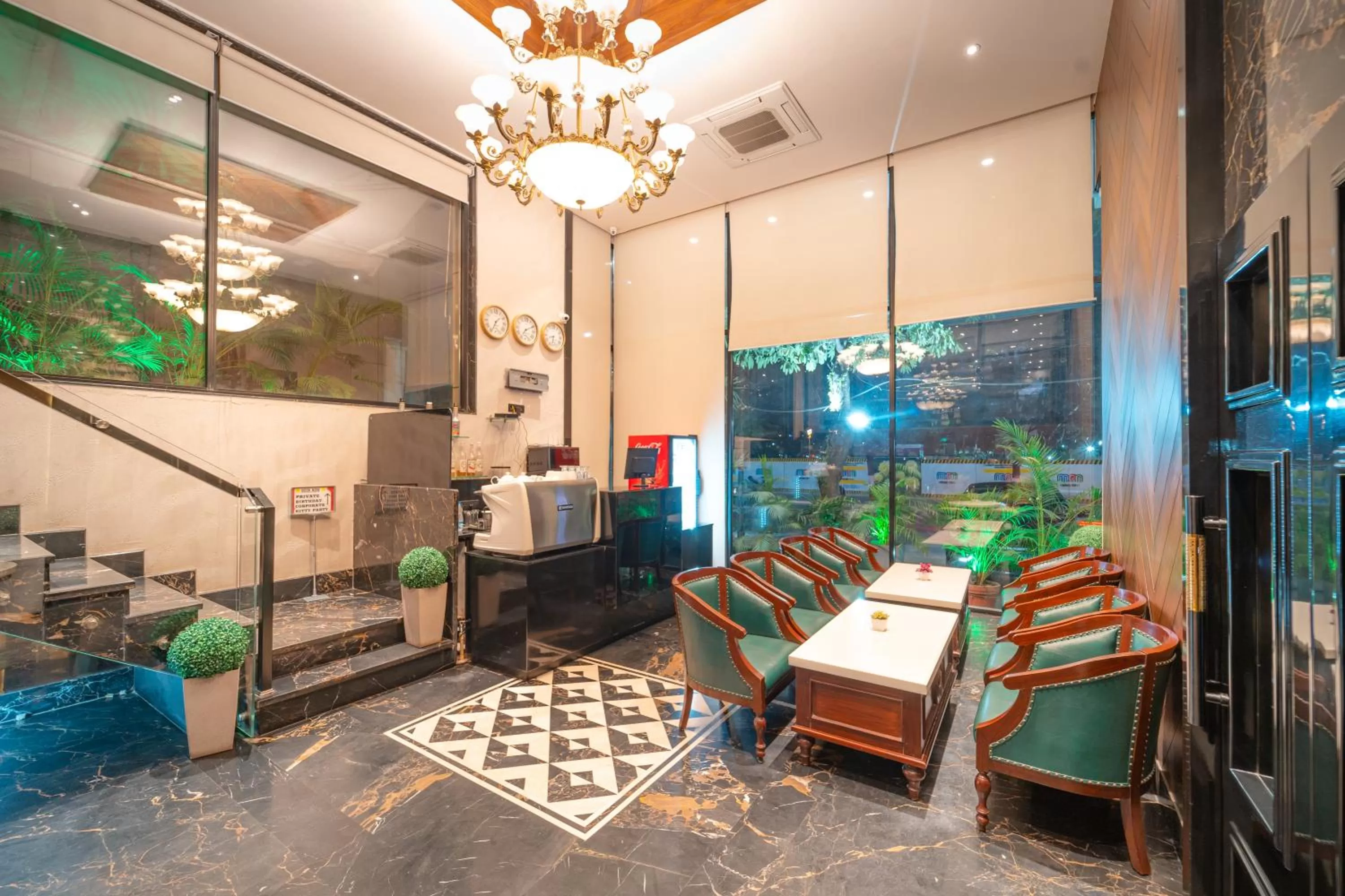 Restaurant/places to eat in Playsales Eco Stay Vijay Nagar Indore