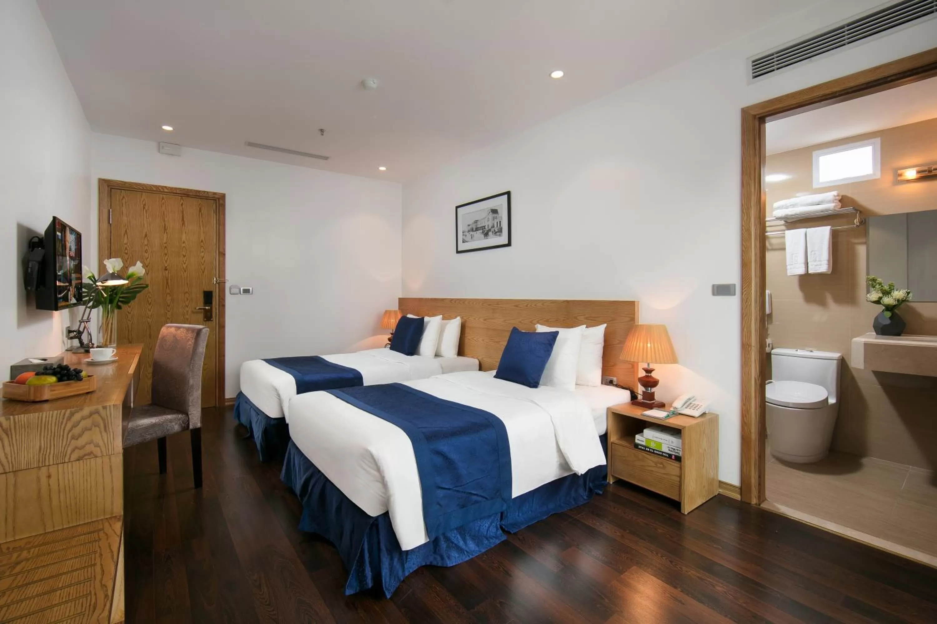 Bed in Hanoi Paon Hotel Spa & Sky Bar