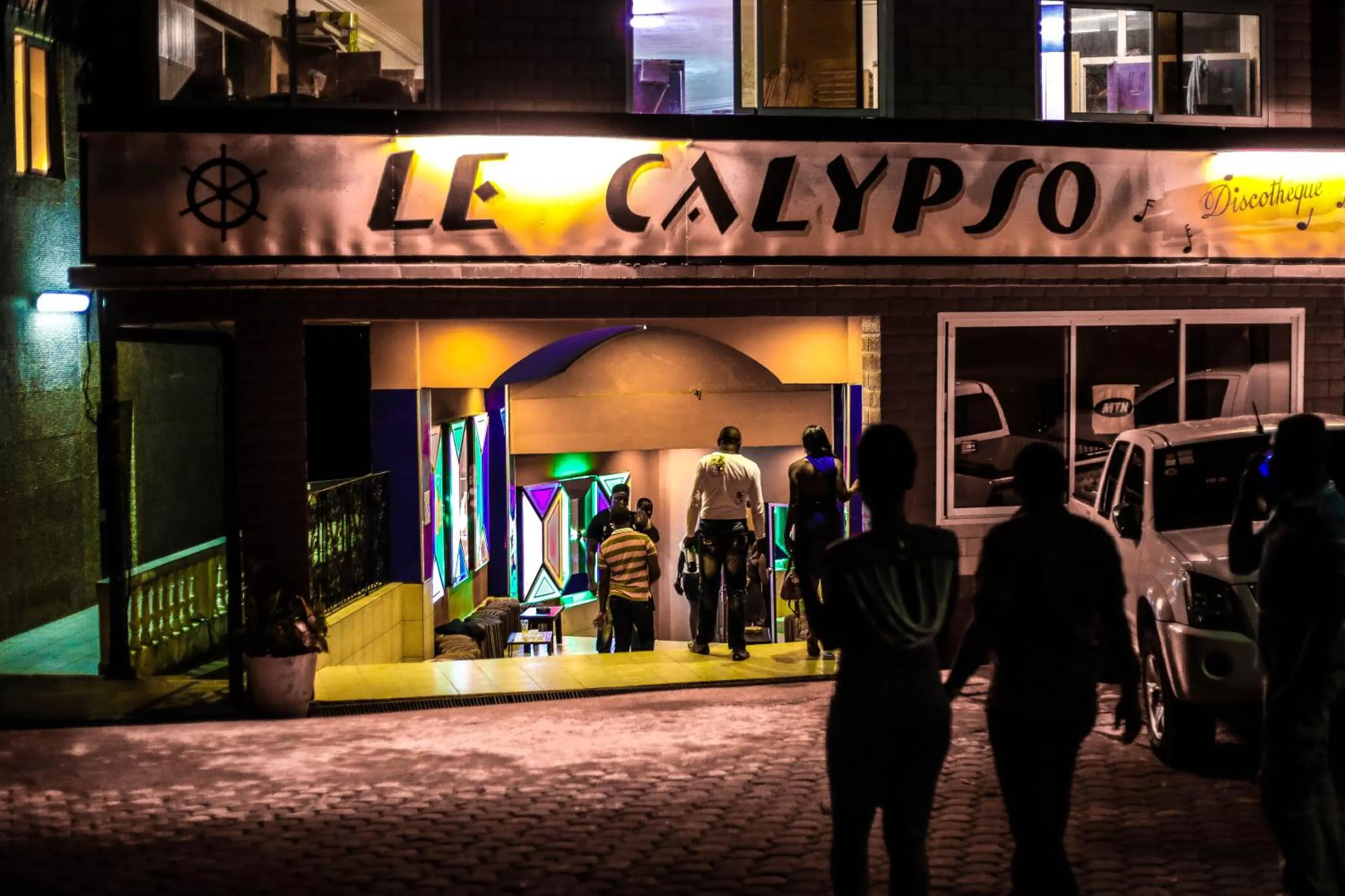 Nightclub / DJ in Fini Hotel Bobende