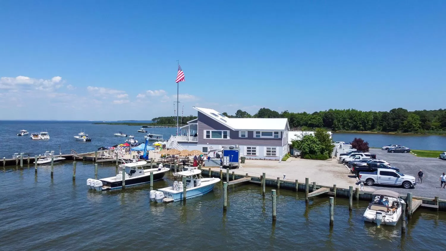 Property building in Lowes Wharf Marina Inn