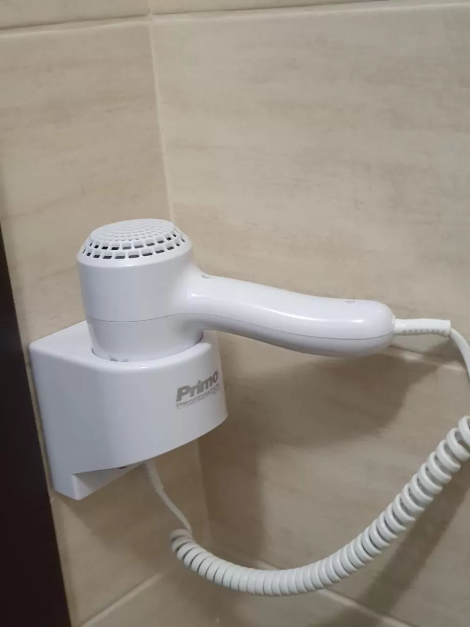 Shower in Athens Center Solomou rooms