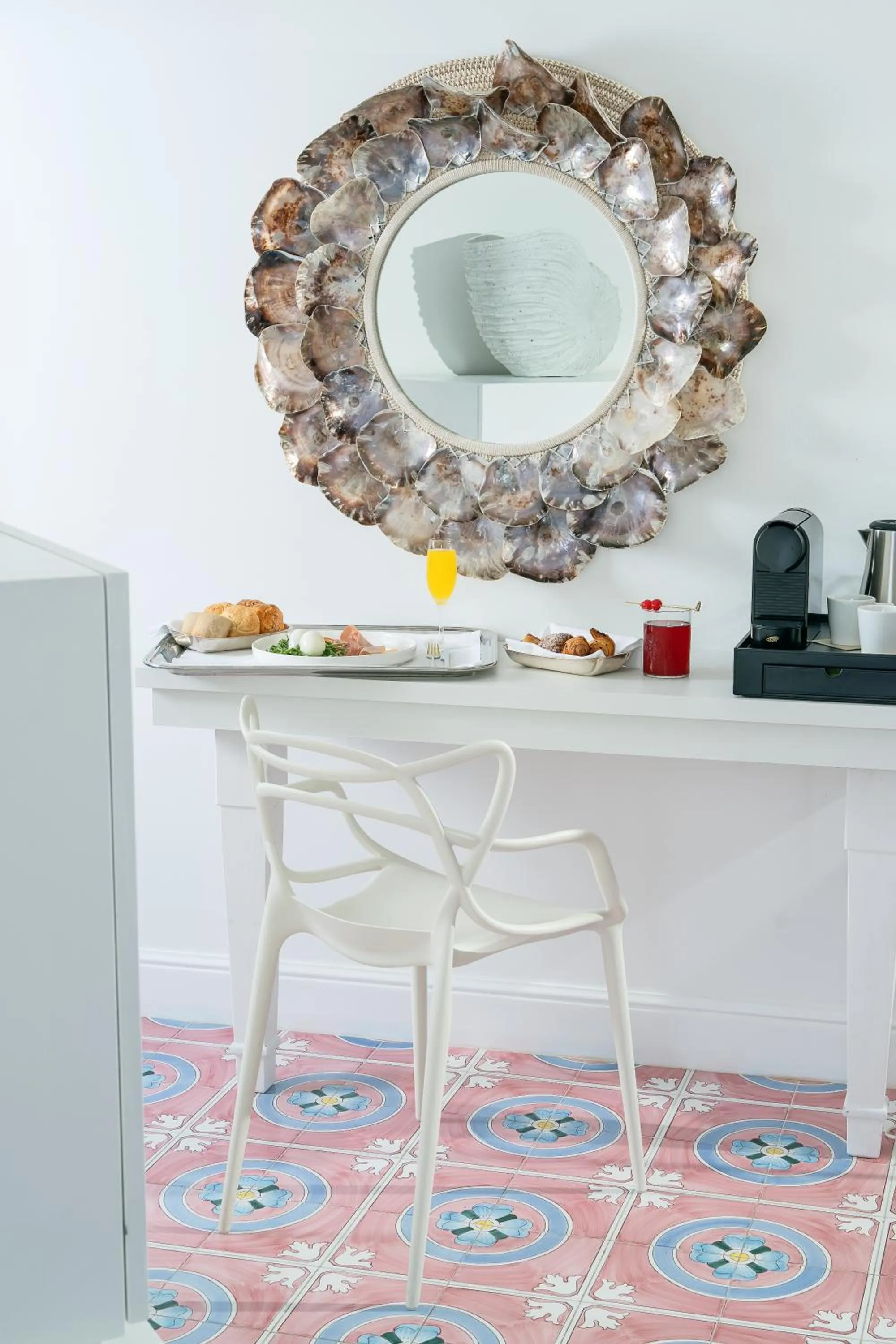 Photo of the whole room in Hotel Belair