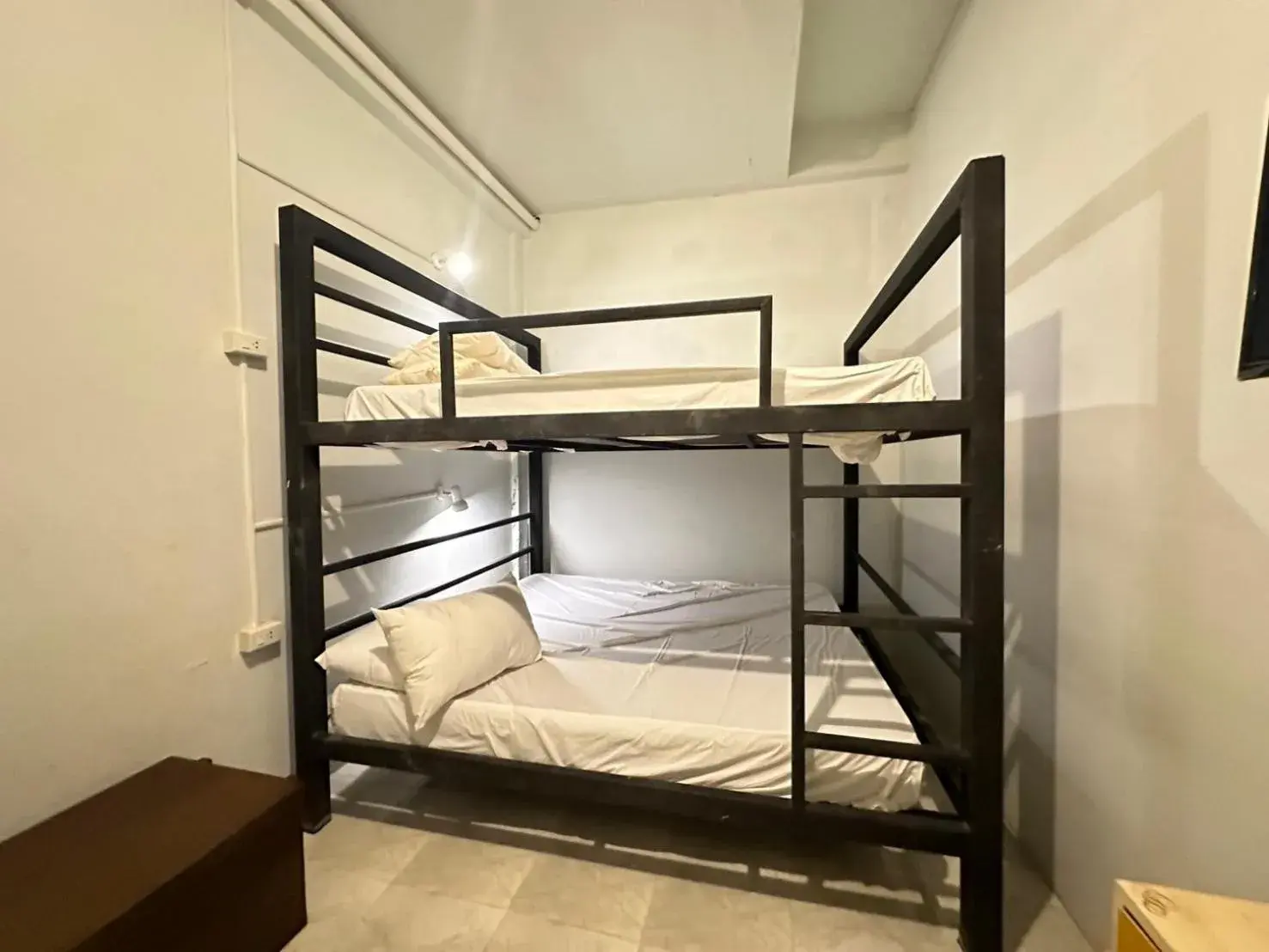 Bed in 4-Bed Mixed Dormitory Room in GOTUM Hostel 2 & Money Exchange Bed in 4-Bed Mixed Dormitory Room in GOTUM Hostel 2 & Money Exchange
