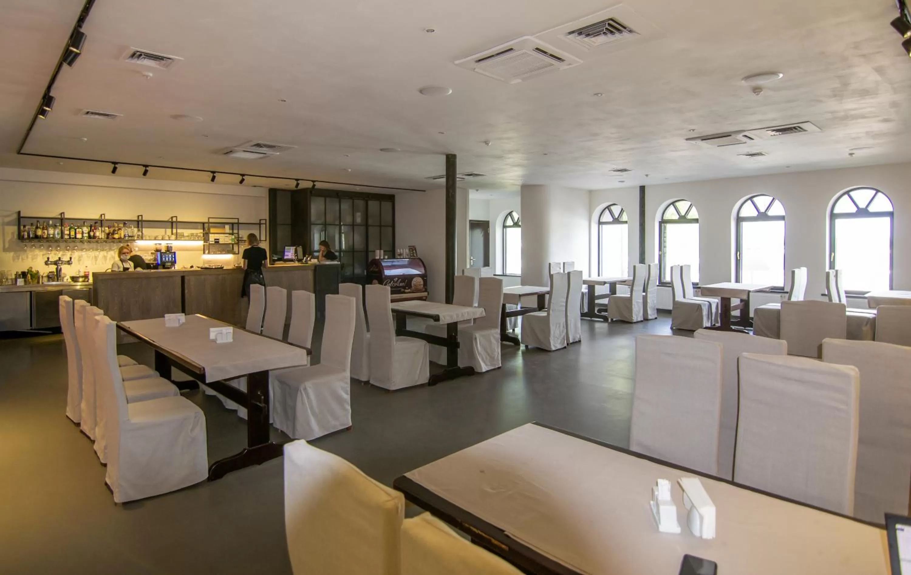 Restaurant/places to eat in Knyazha Hora Hotel