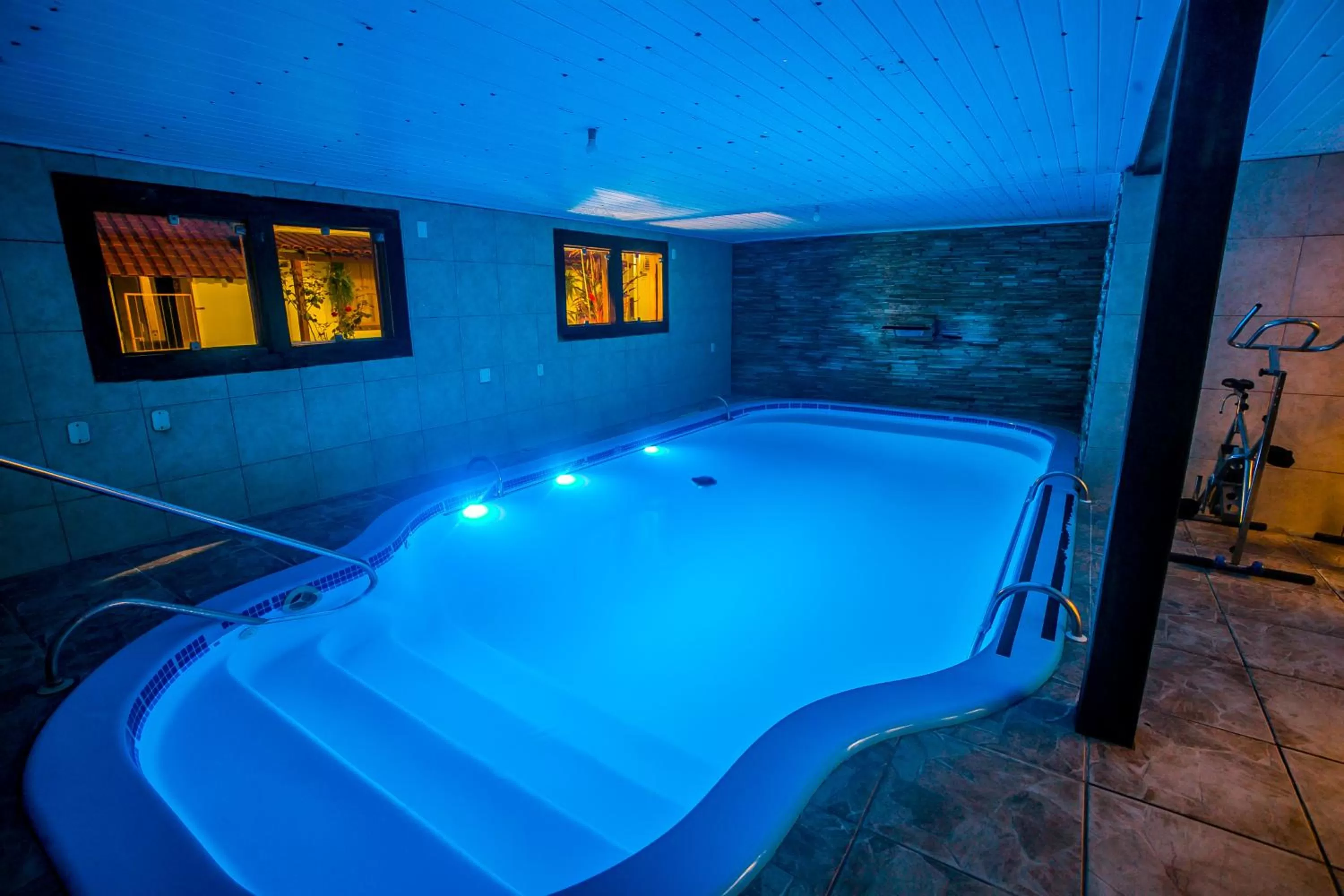 Swimming Pool in Pousada Neuza Barbosa