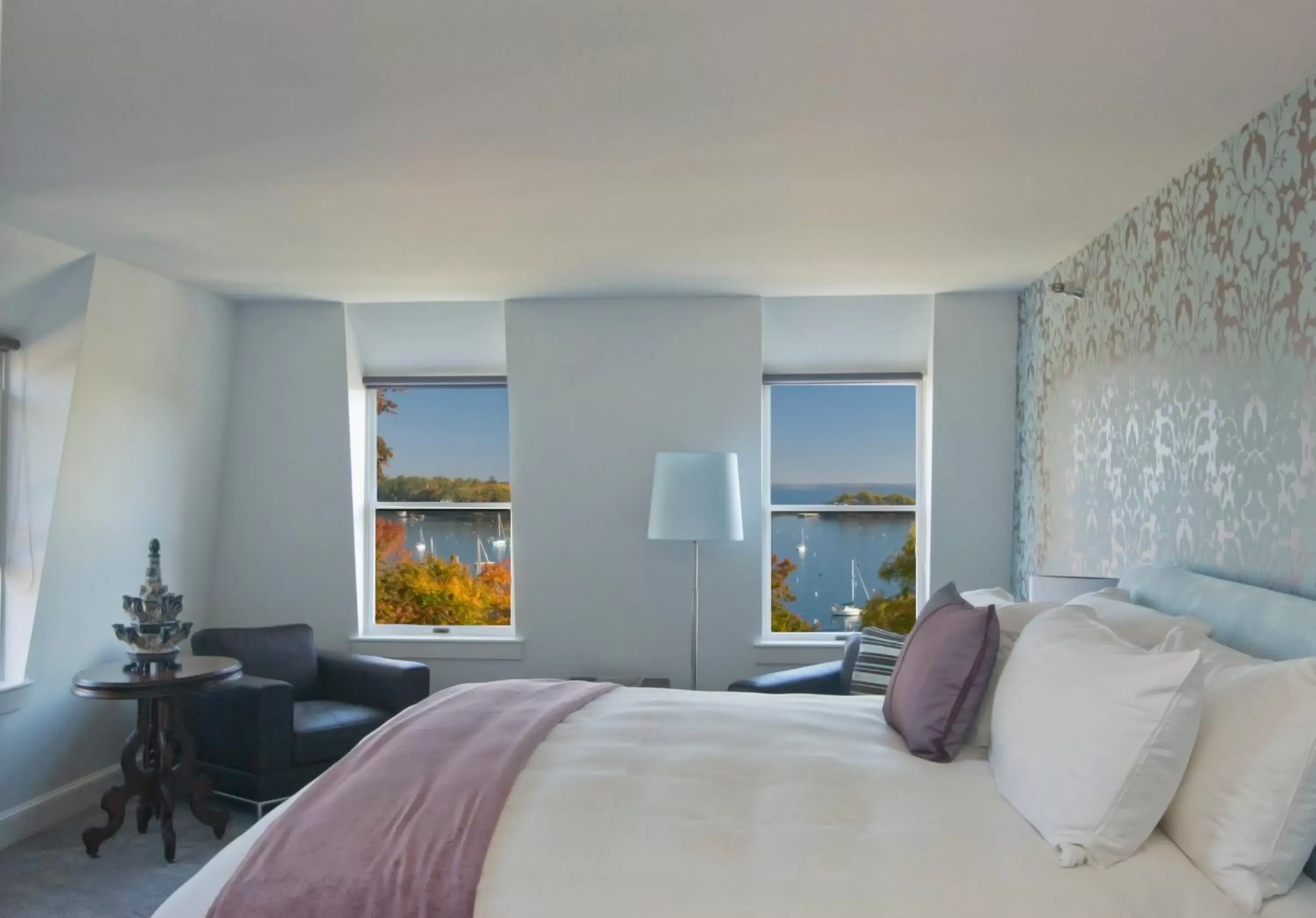 Deluxe Double Room with Sea View in Relais Chateaux Camden Harbour Inn Deluxe Double Room with Sea View in Relais Chateaux Camden Harbour Inn