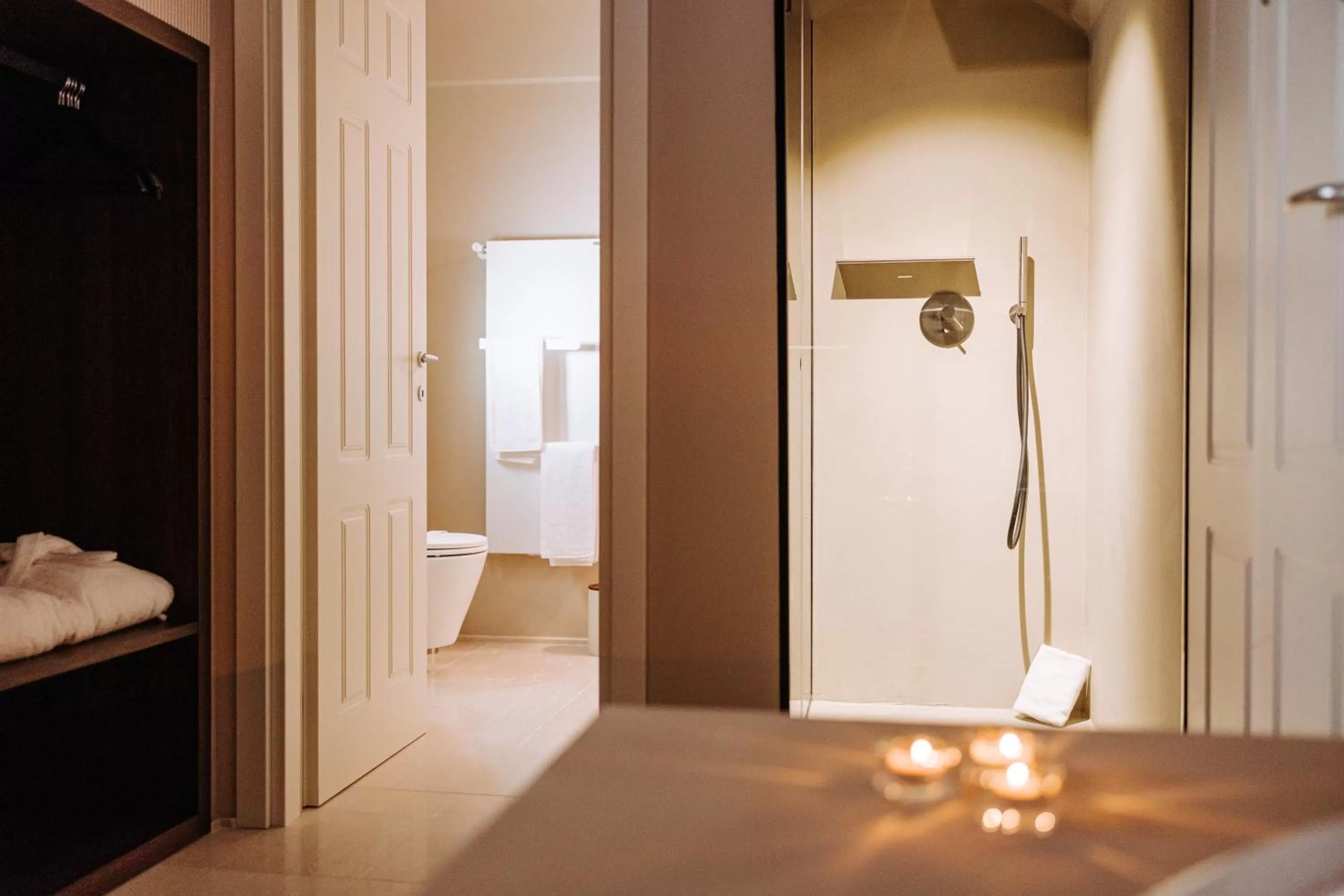 Bed in Suite1212 - Bandiera