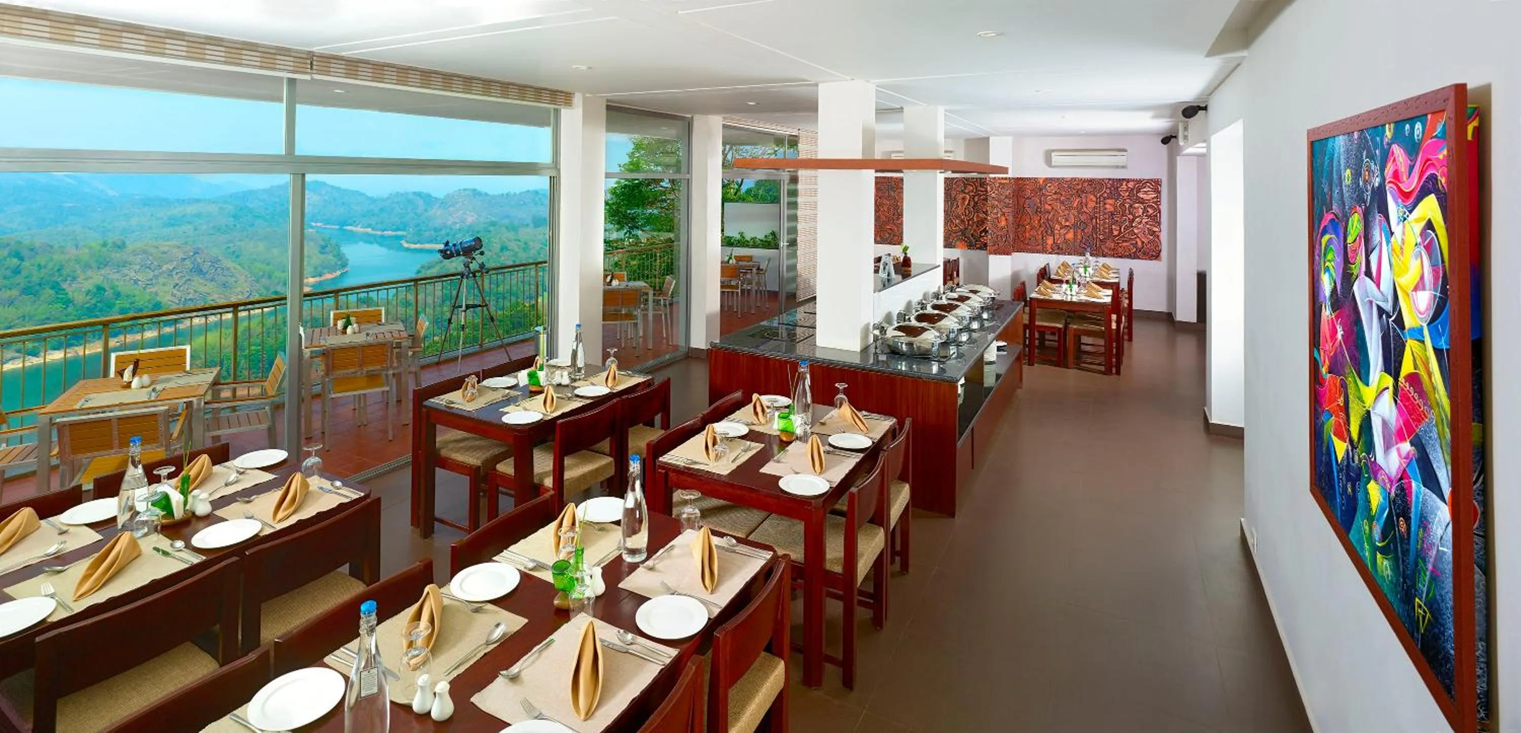 Restaurant/places to eat in Ragamaya Resort & Spa Munnar