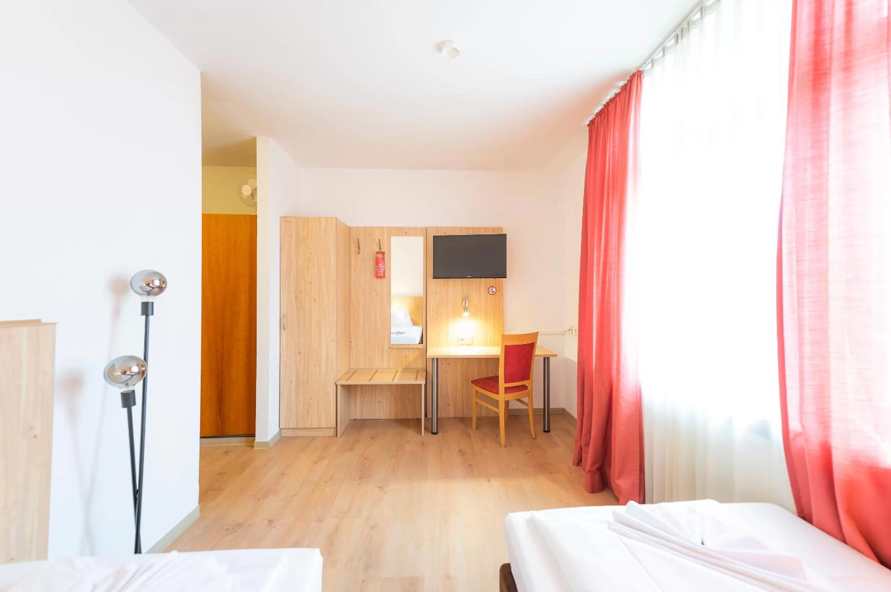 Bed in Hotel Astoria am Urachplatz