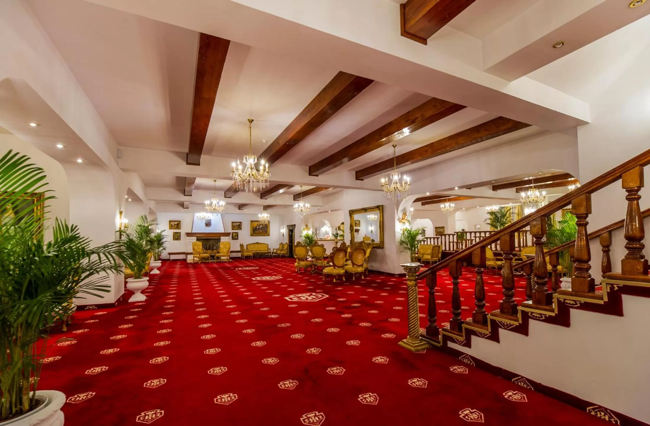 Lobby or reception in Aurelius Imparatul Romanilor Hotel & SPA