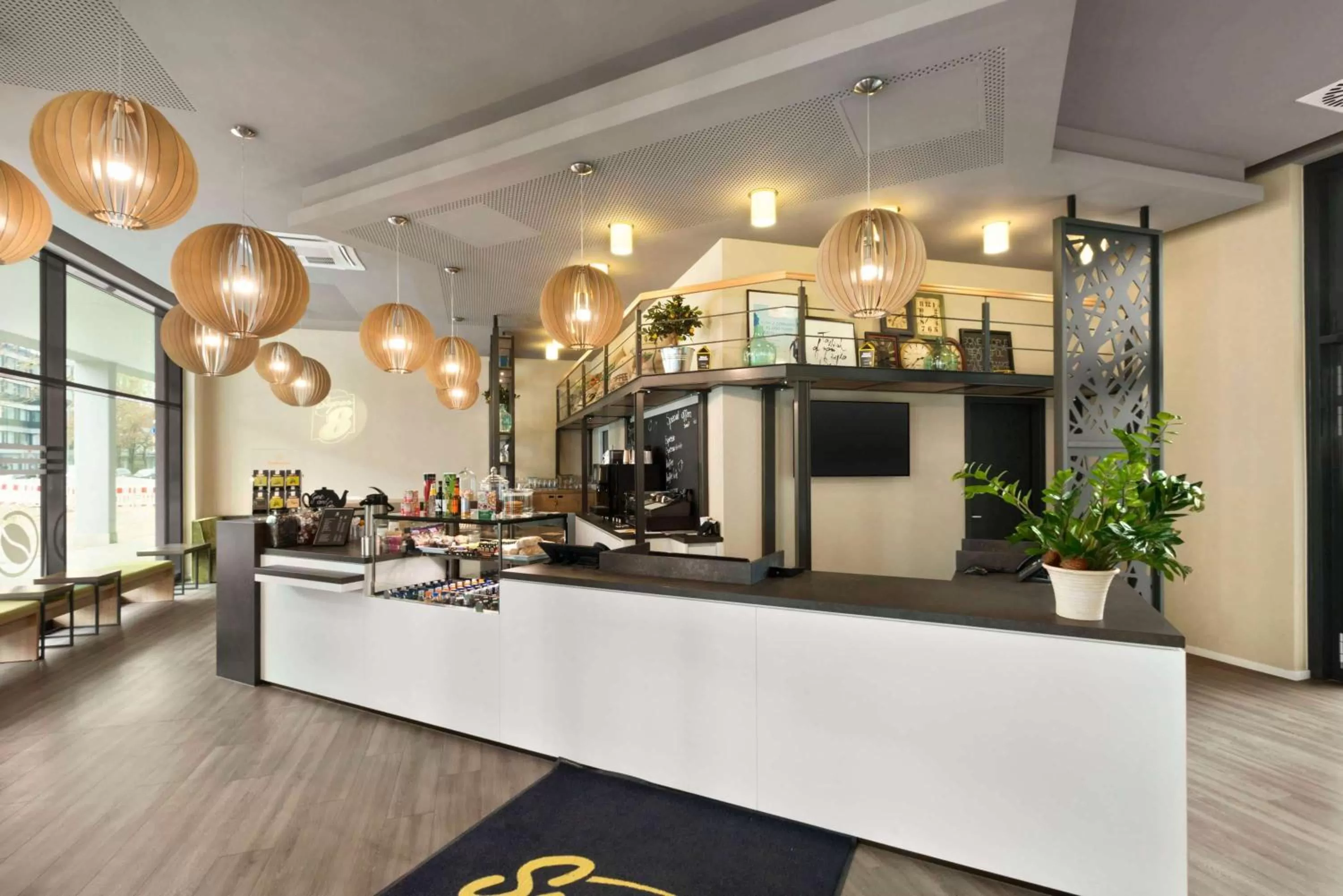 Lobby or reception in Super 8 by Wyndham Munich City West