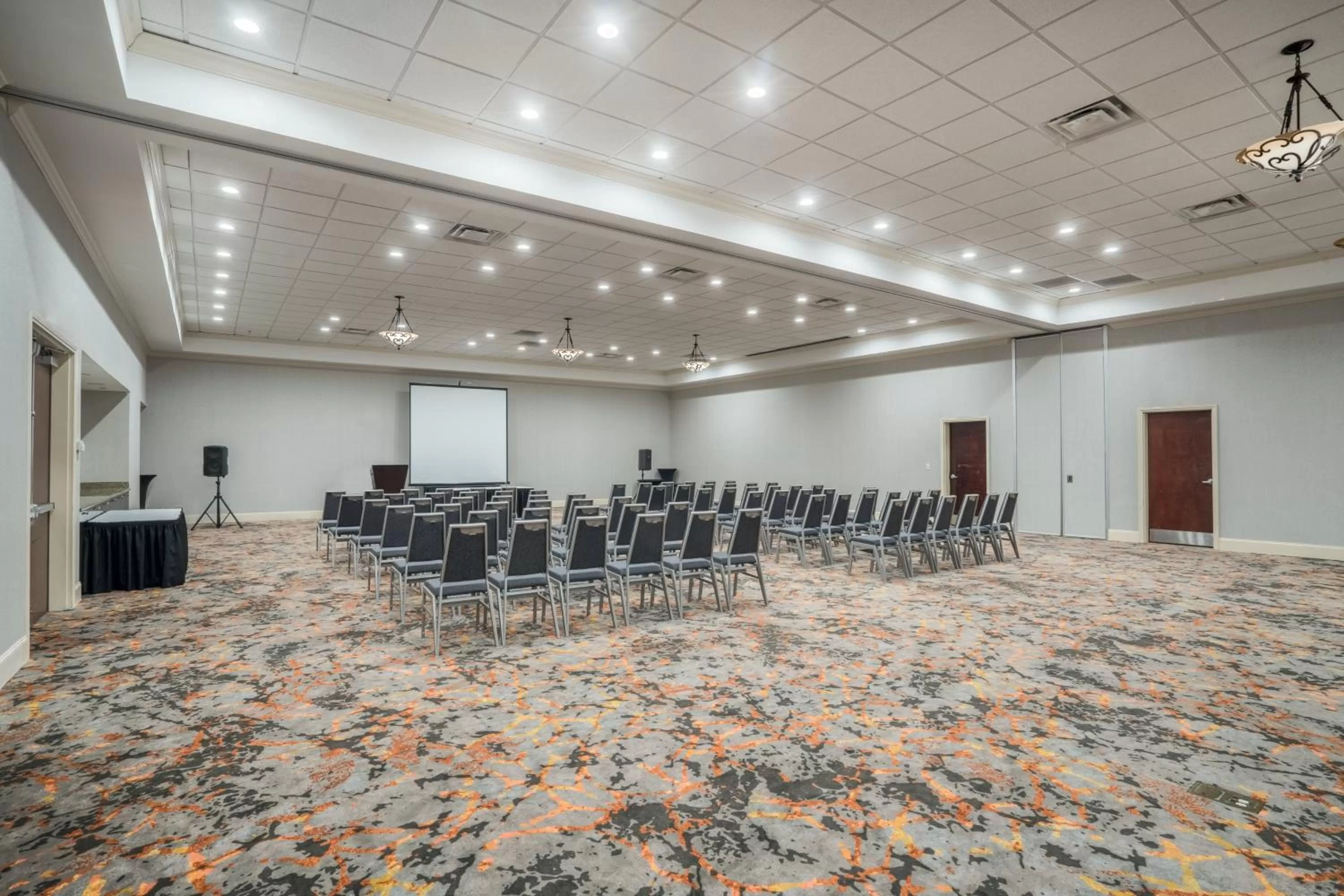 Meeting/conference room in Holiday Inn Atlanta/Roswell by IHG