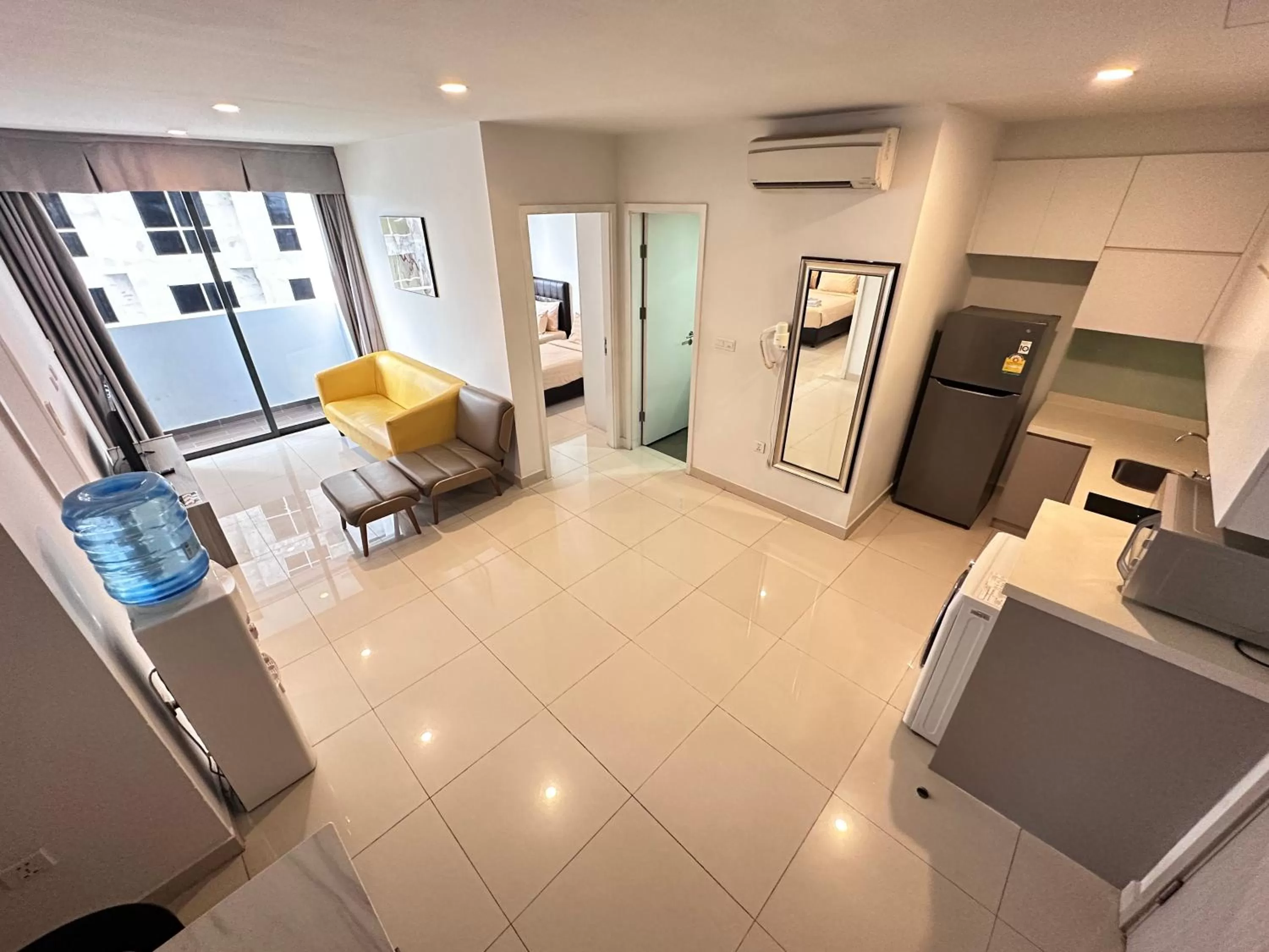 Living room in The Bridge Club