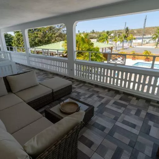 El Flamingo Beach Club