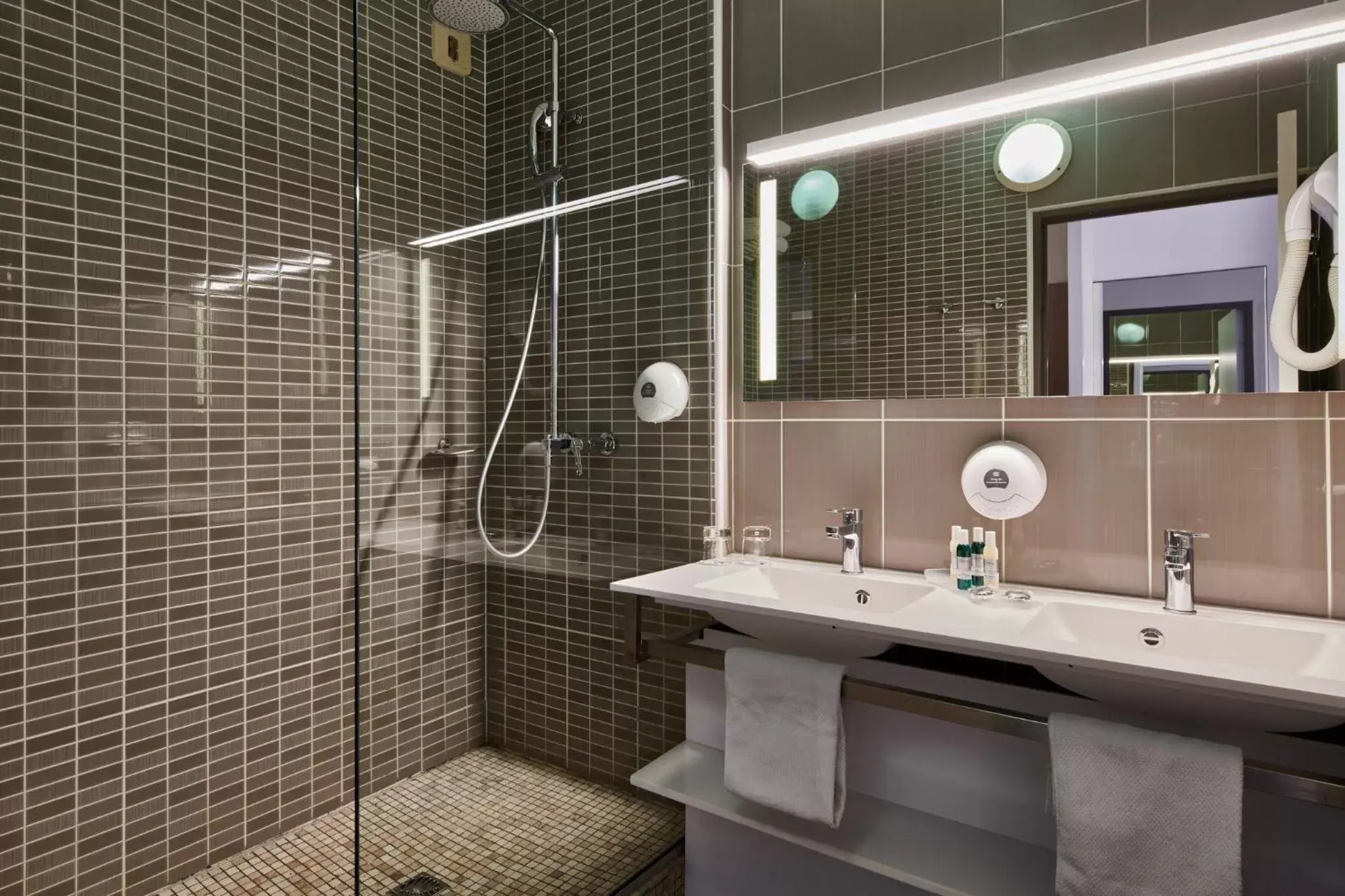 Double Room Ground level in Atlanthal Double Room Ground level in Atlanthal