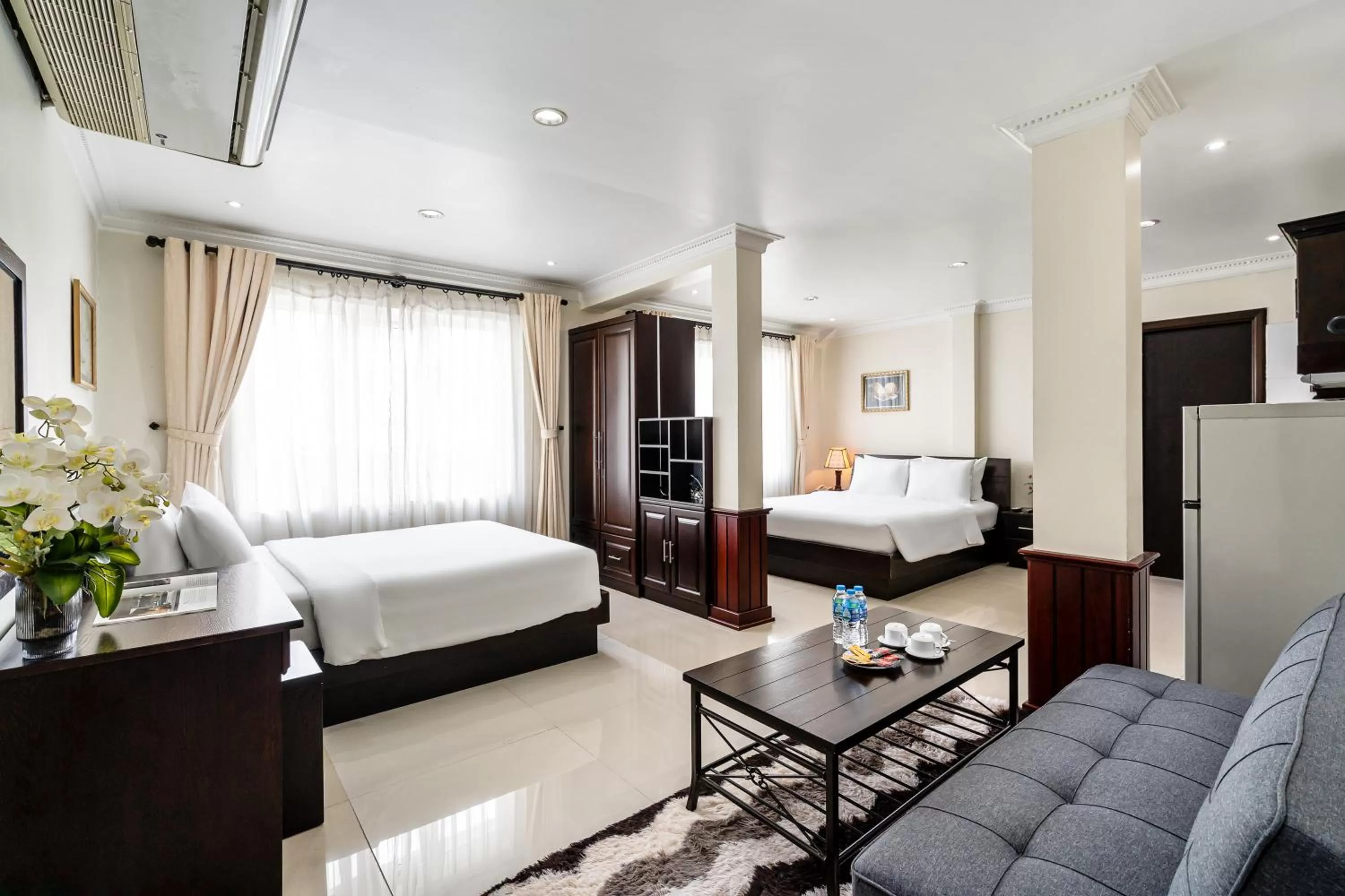 La Bonita Hotel and Apartments