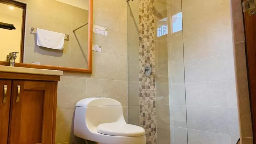 Standard Quadruple Room in Hotel Puente Piedra Standard Quadruple Room in Hotel Puente Piedra